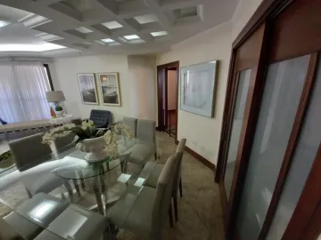 Apartamento de Luxo a Venda no Edifício Vila Romana
