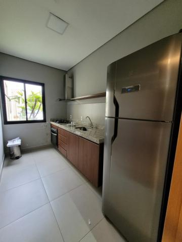 Alugar Apartamento / Padrão em Franca. apenas R$ 270.000,00