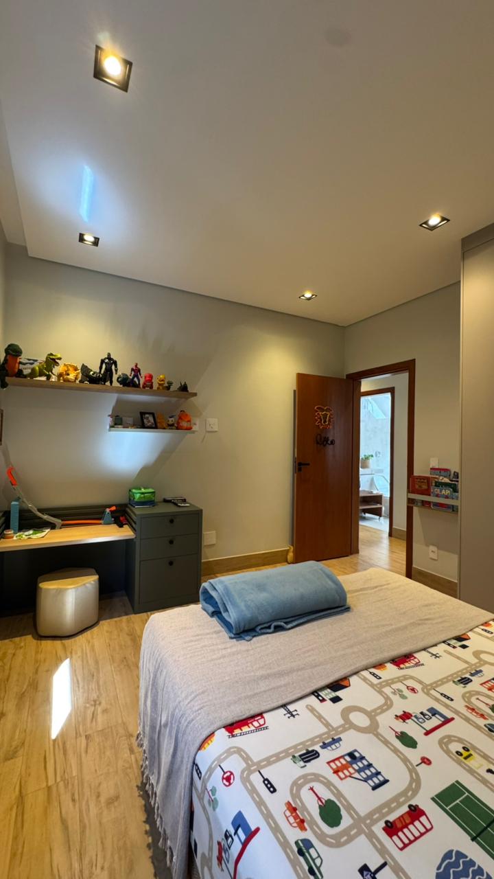 Casa no bairro Jardim Santa Lúcia à Venda