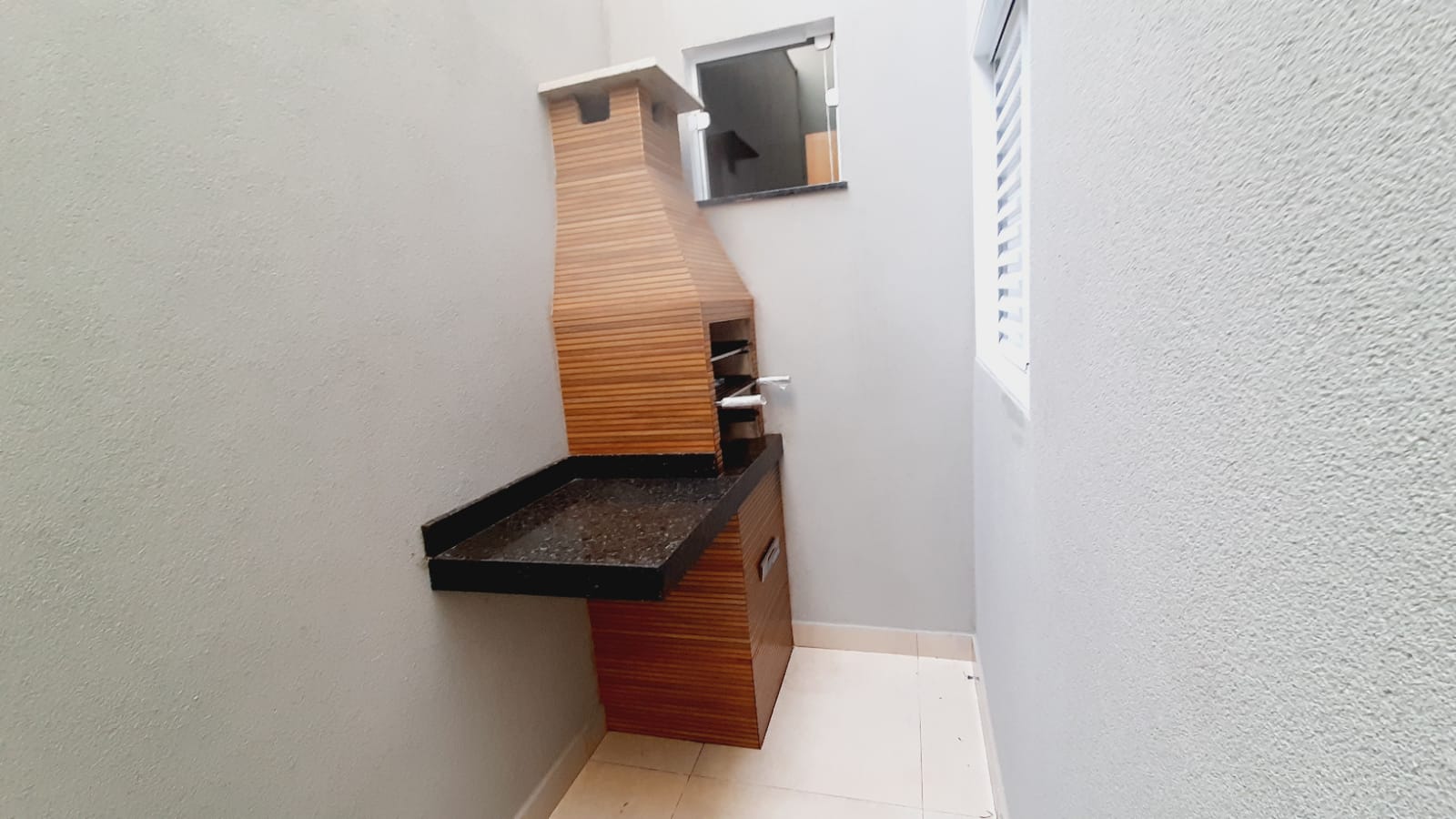 Apartamento no bairro Jardim Aeroporto 2 à Venda