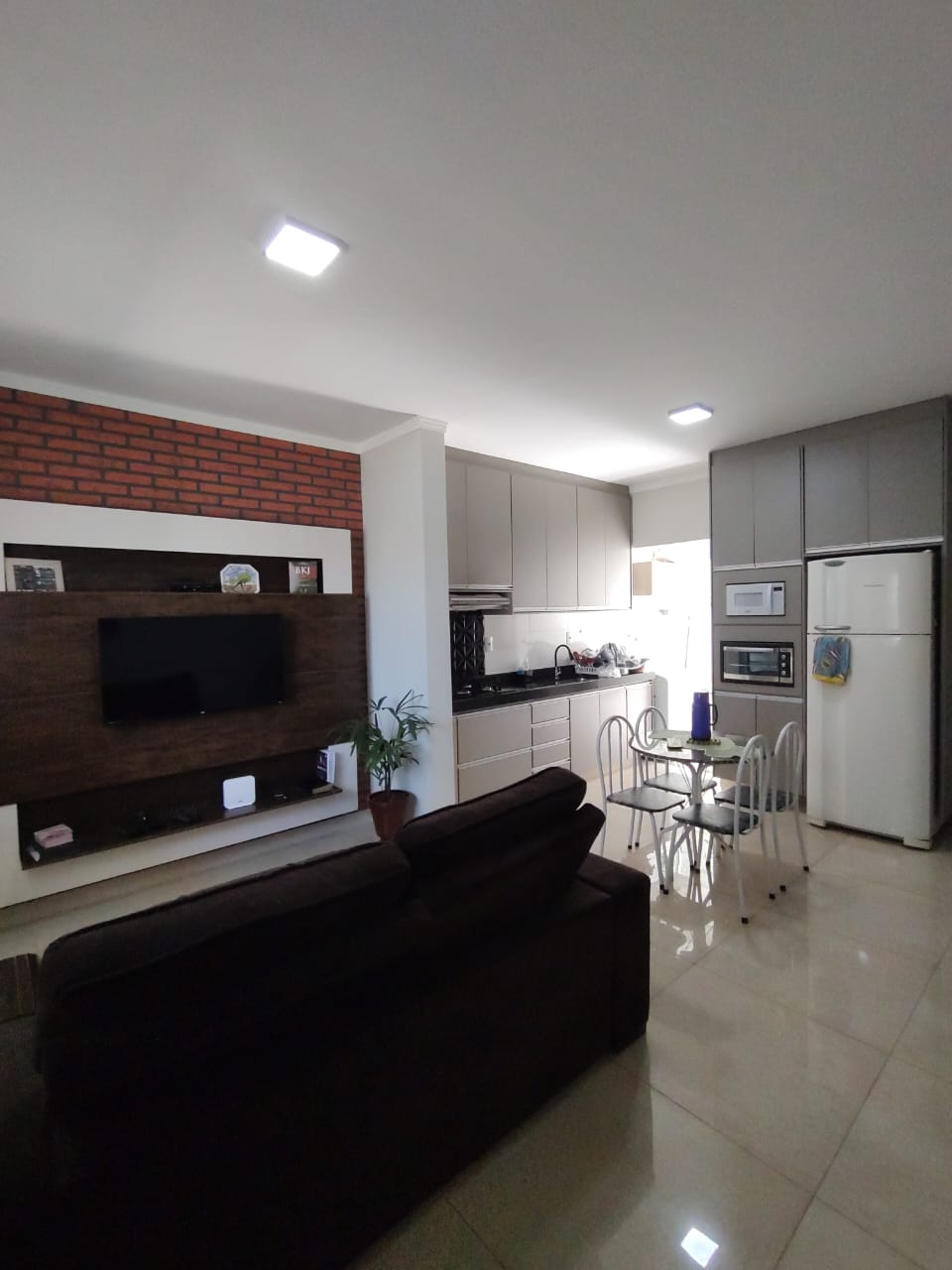 Apartamento no bairro Jardim Aeroporto 2 à Venda