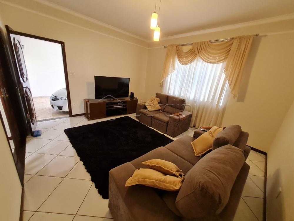 Casa a Venda no Jardim Brasilândia