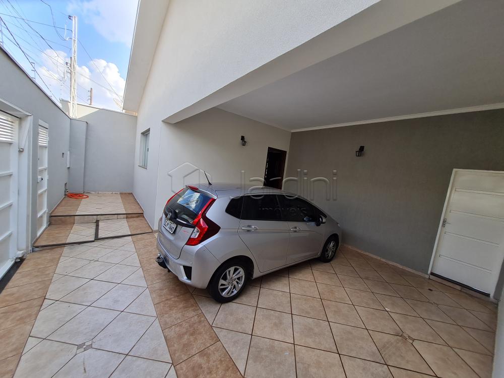 Casa a Venda no Jardim Brasilândia