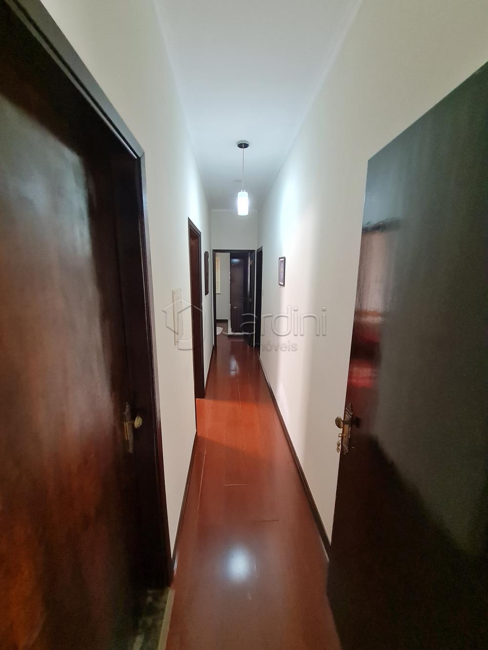 Casa a Venda no Jardim Brasilândia