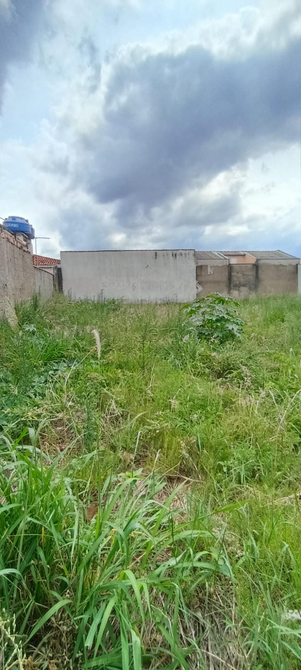 Terreno à Venda no Parque Progresso