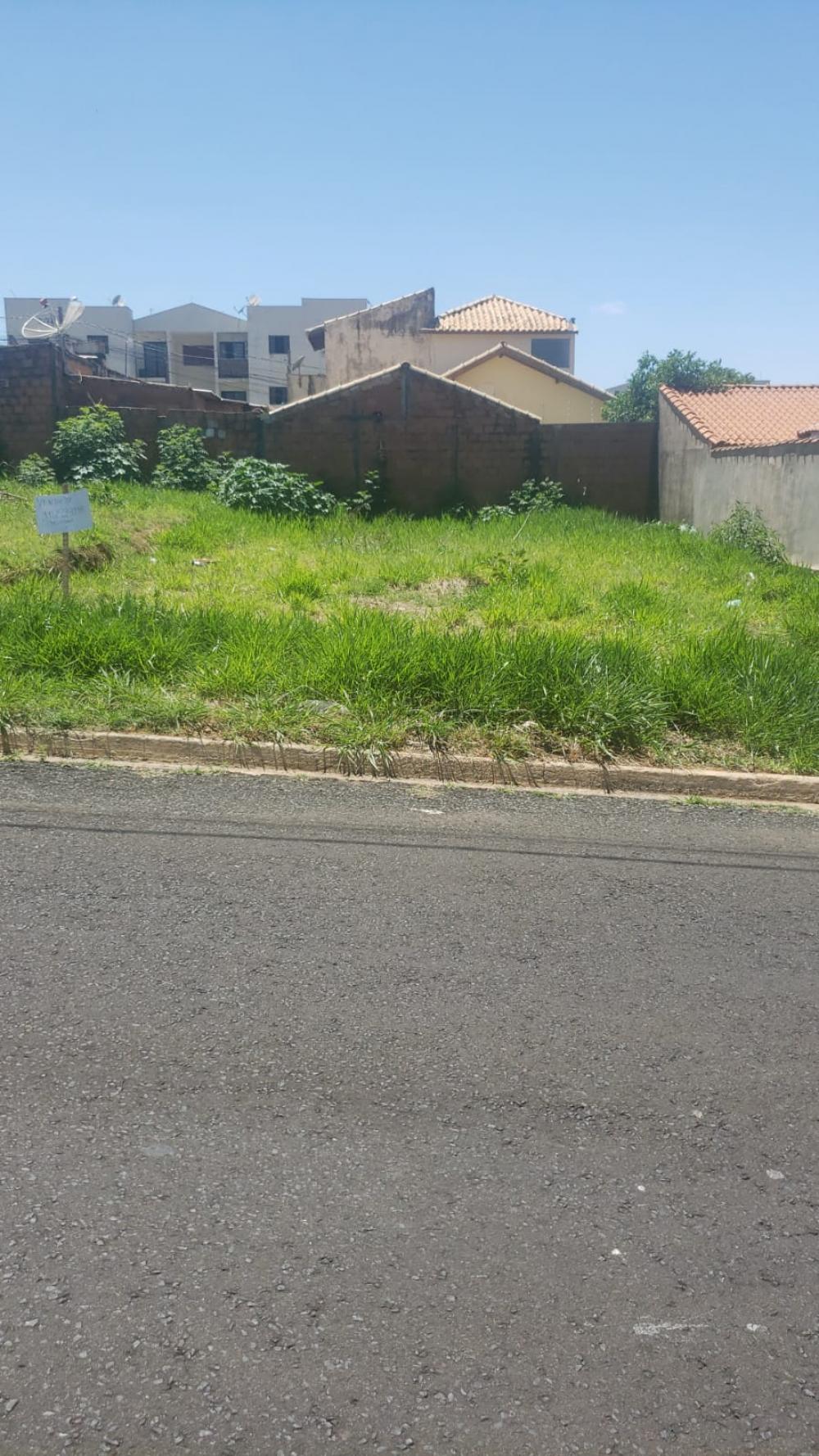 Terreno a Venda no Jardim Luiza