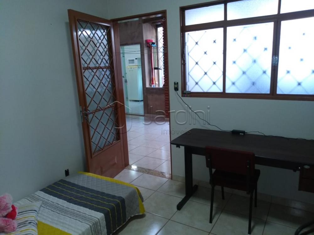 Casa a Venda no Residencial Jardim Vera Cruz