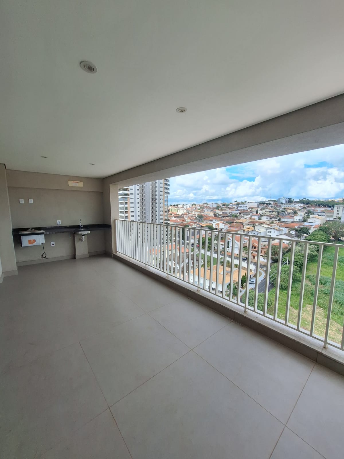 Apartamento no bairro Jardim Lima à Venda