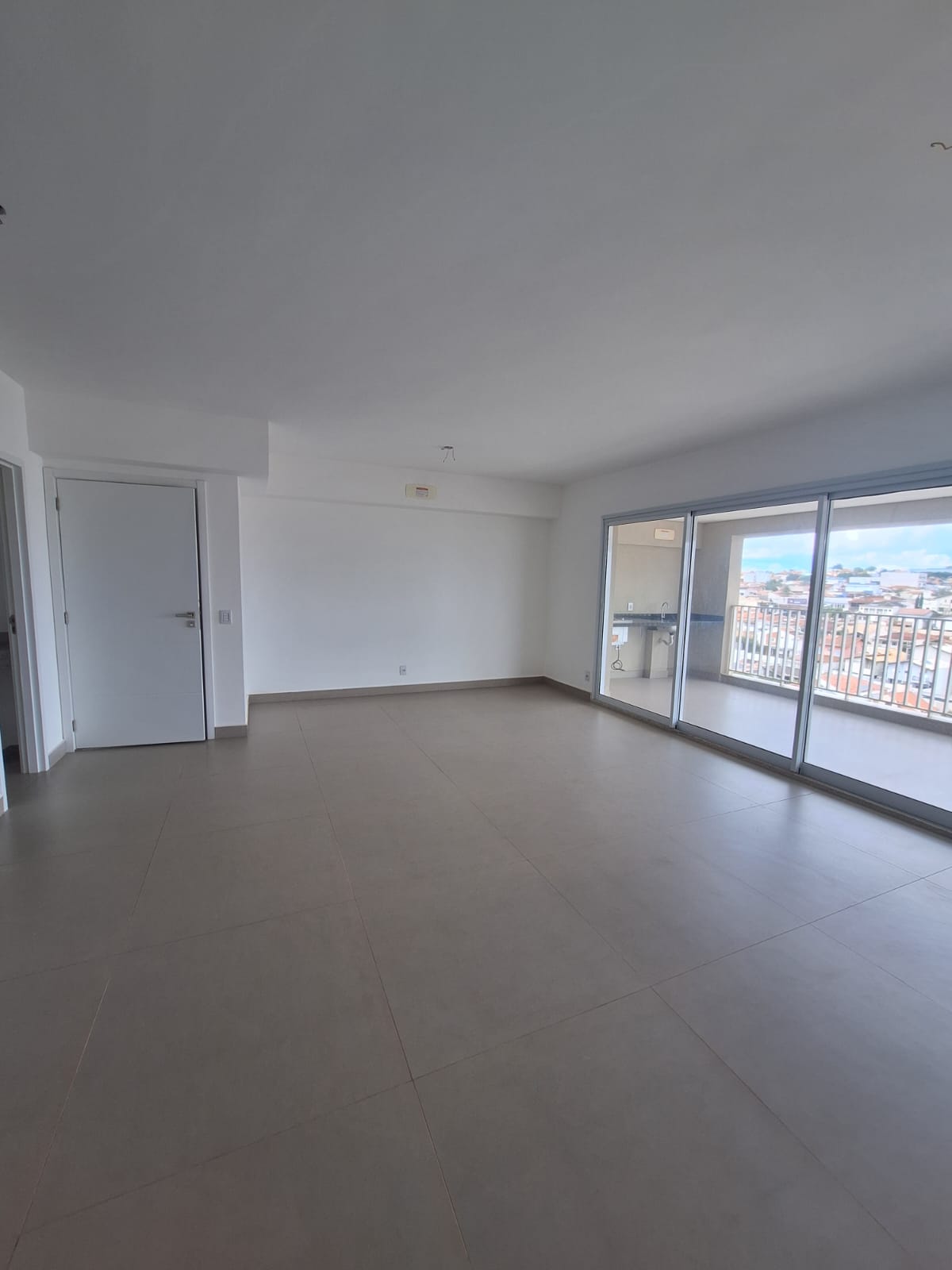 Apartamento no bairro Jardim Lima à Venda