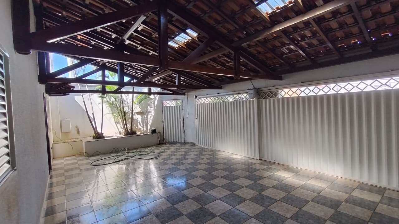 Casa no bairro Jardim Flórida à Venda