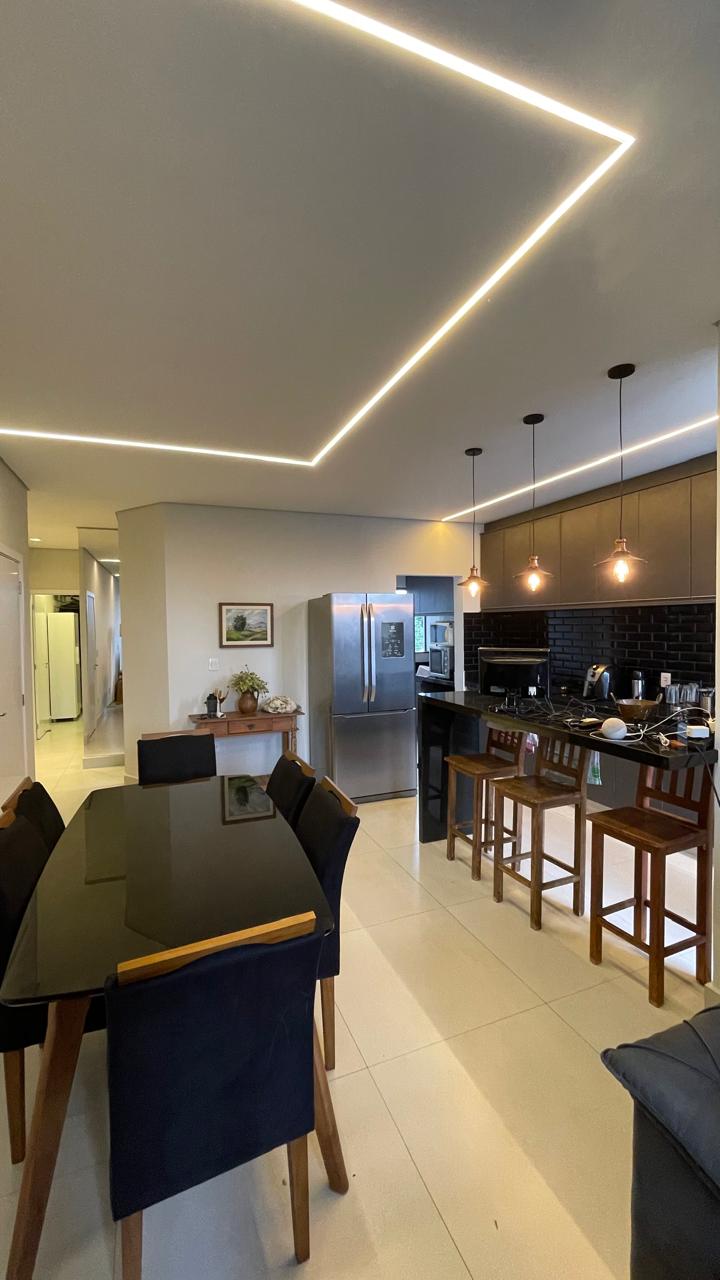 Apartamento no bairro Jardim Noêmia à Venda