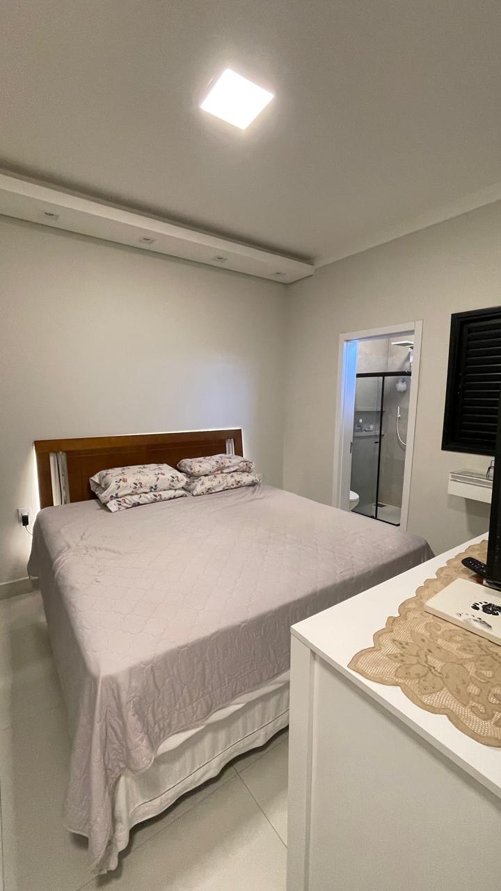 Apartamento no bairro Jardim Noêmia à Venda