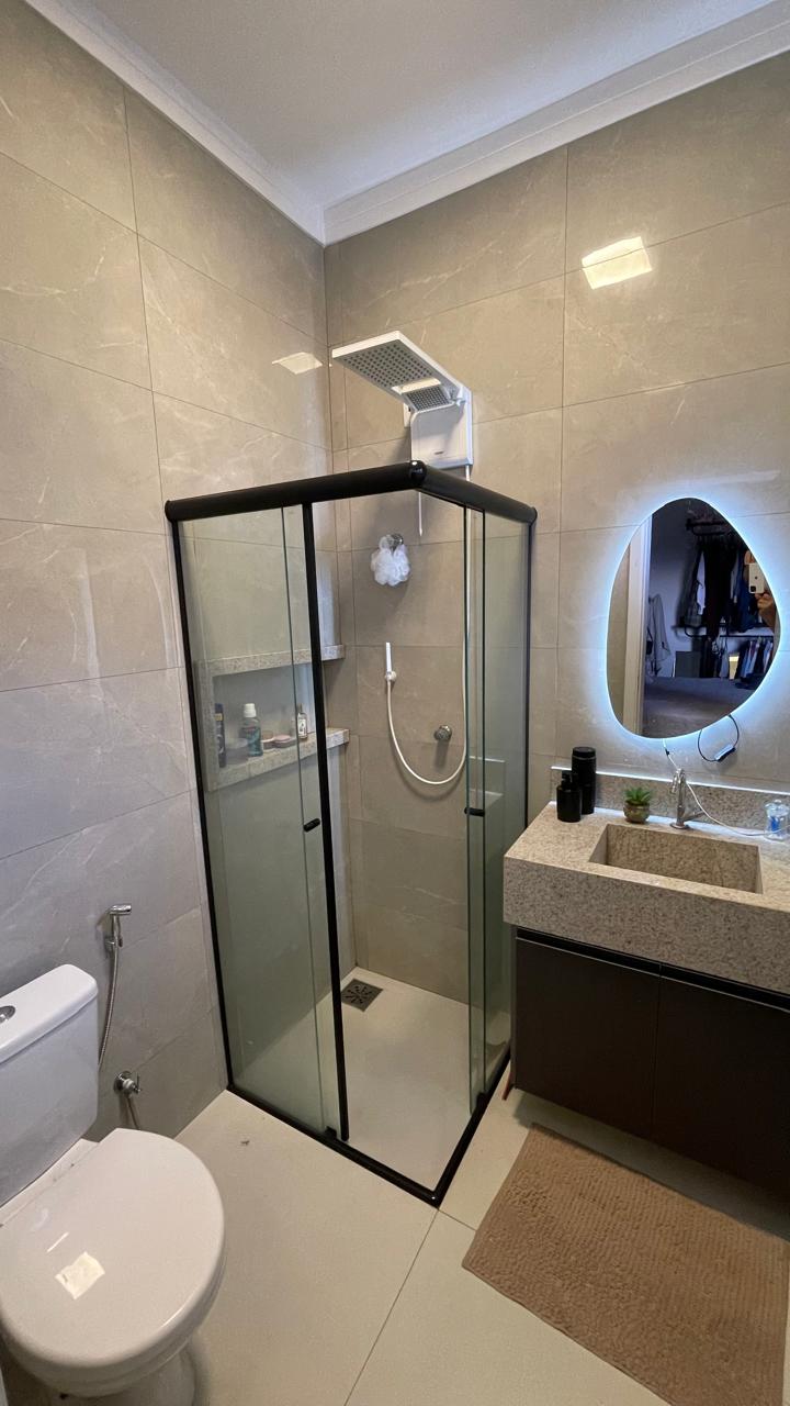 Apartamento no bairro Jardim Noêmia à Venda