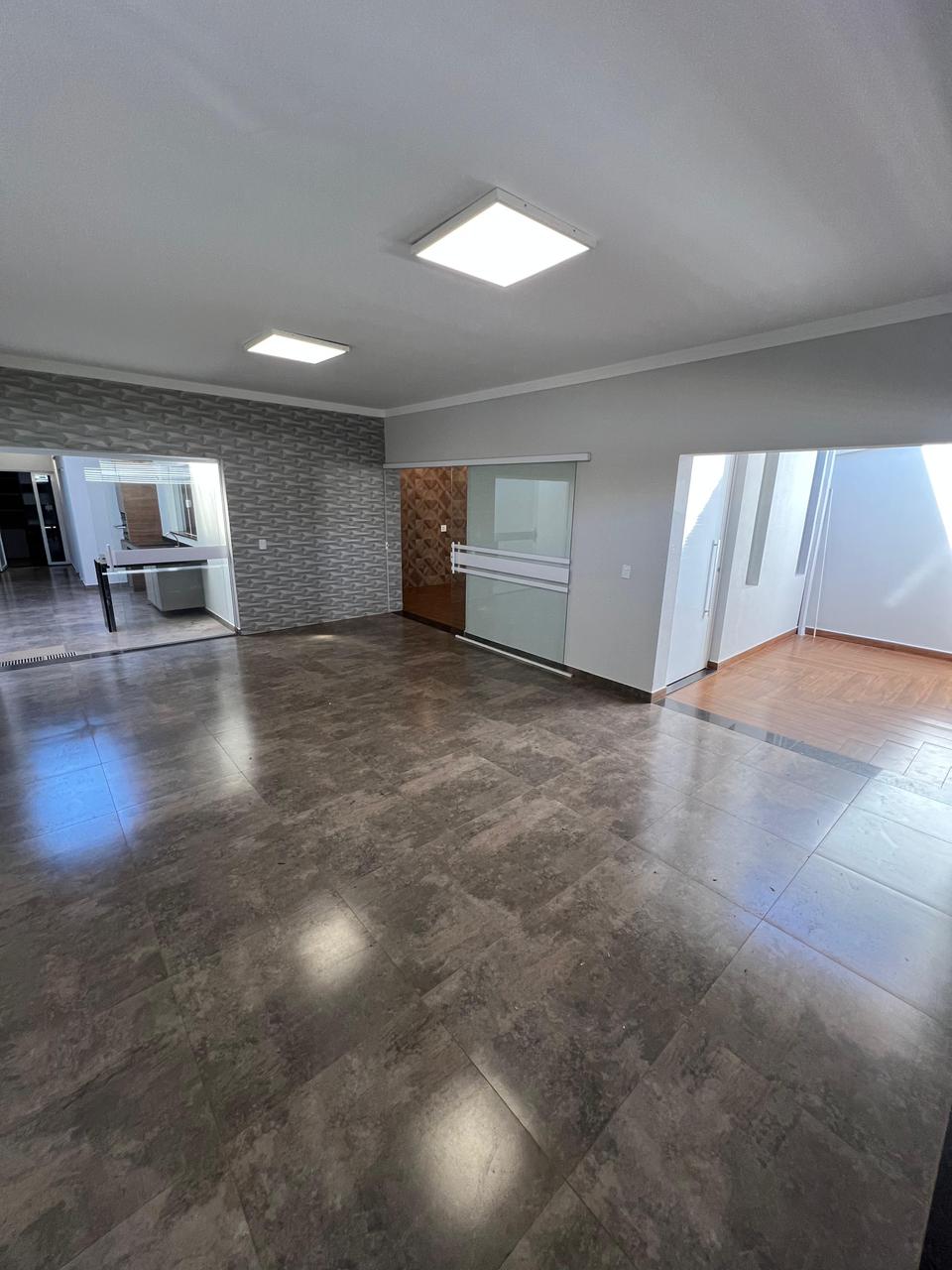 Casa no bairro Esplanada Primo Meneghetti II à Venda