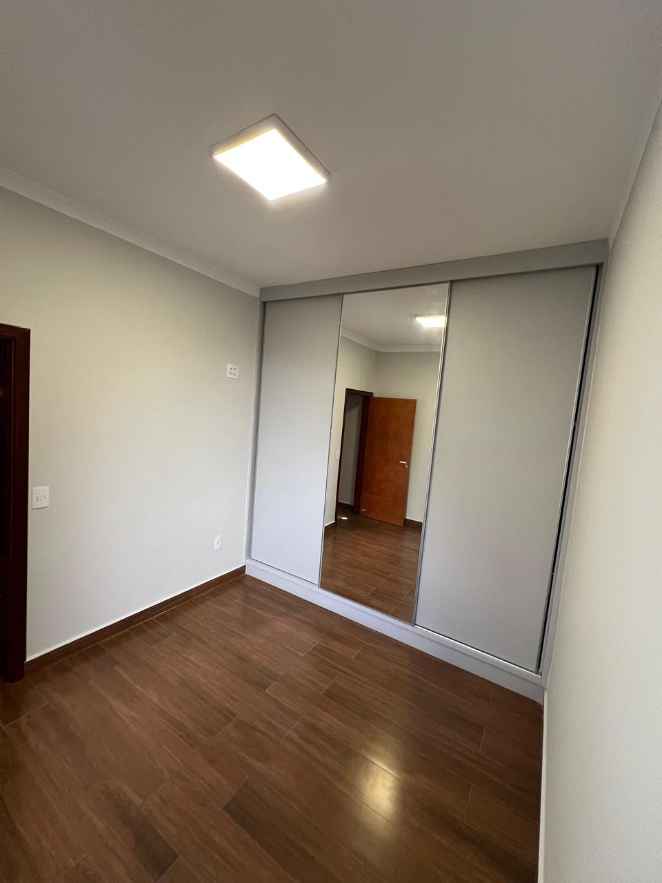 Casa no bairro Esplanada Primo Meneghetti II à Venda