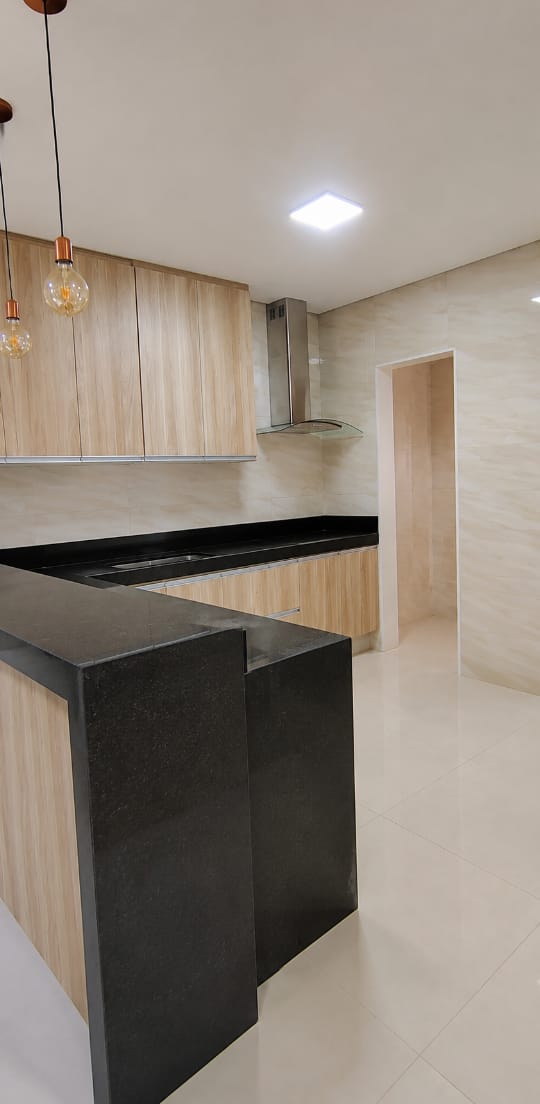 Apartamento no bairro Jardim Barão à Venda
