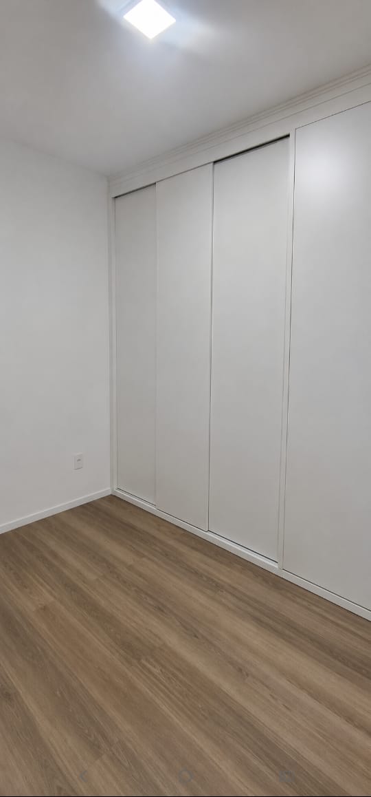 Apartamento no bairro Jardim Barão à Venda