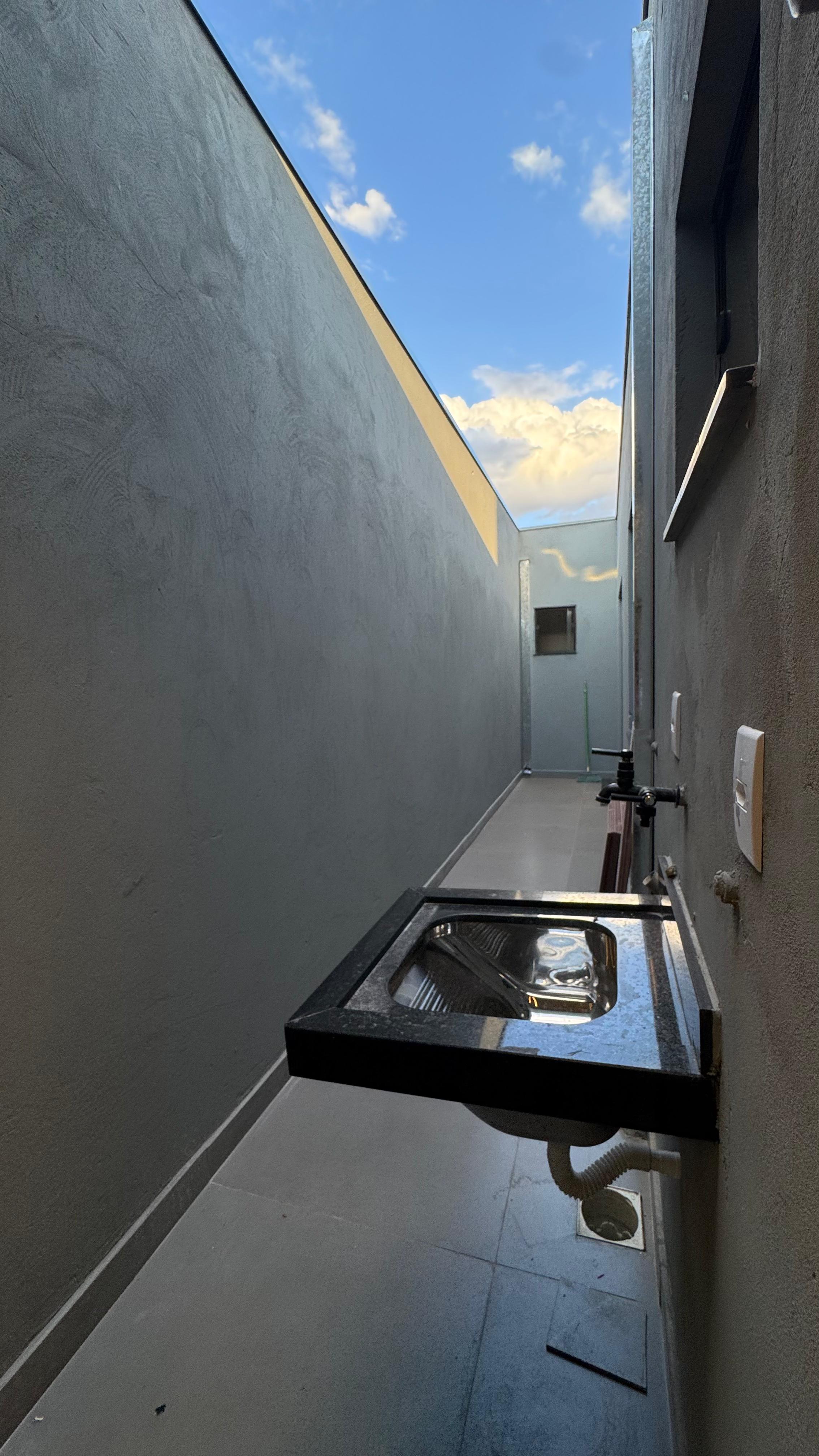 Casa no bairro Residencial Ana Dorothéa à Venda