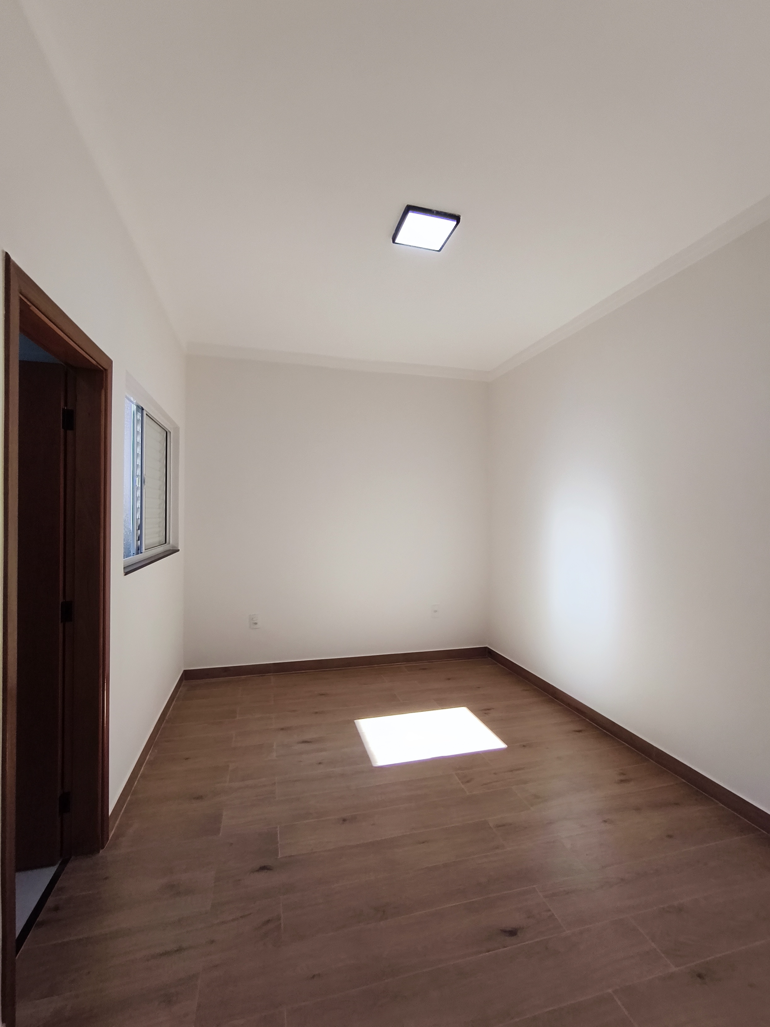Casa a Venda na Vila Chico Júlio