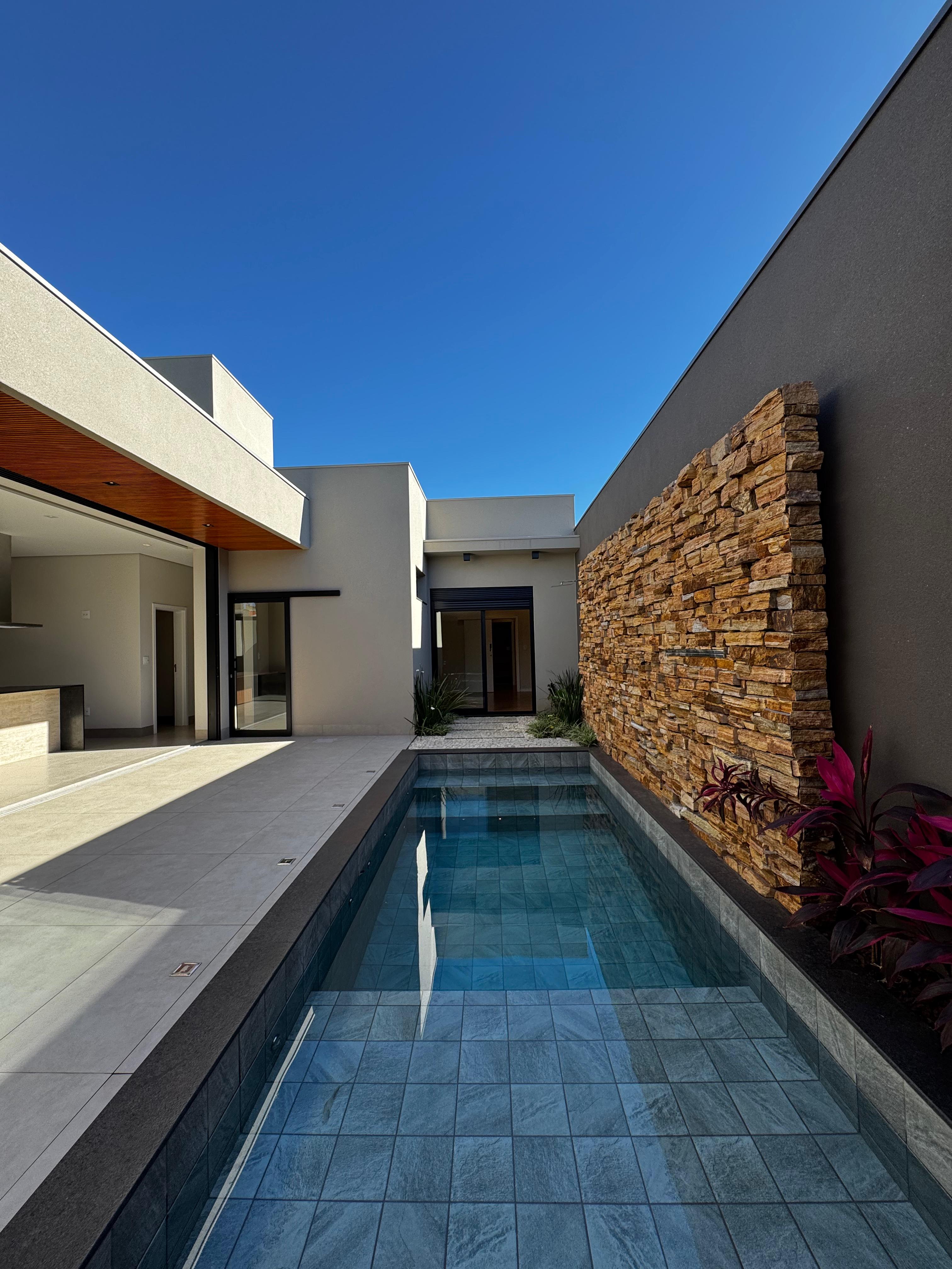 Casa a Venda no Jardim do Éden