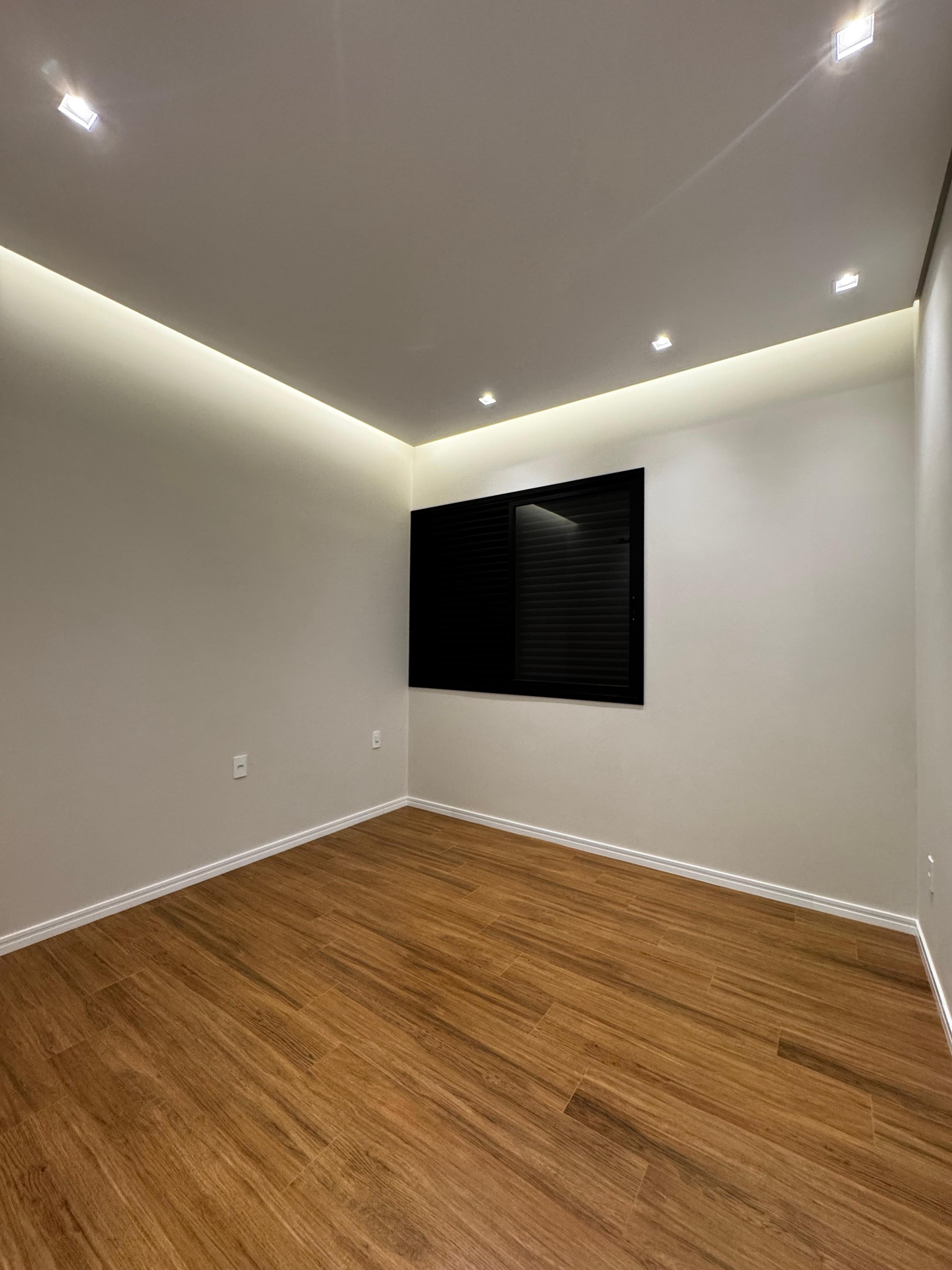 Casa a Venda no Jardim do Éden