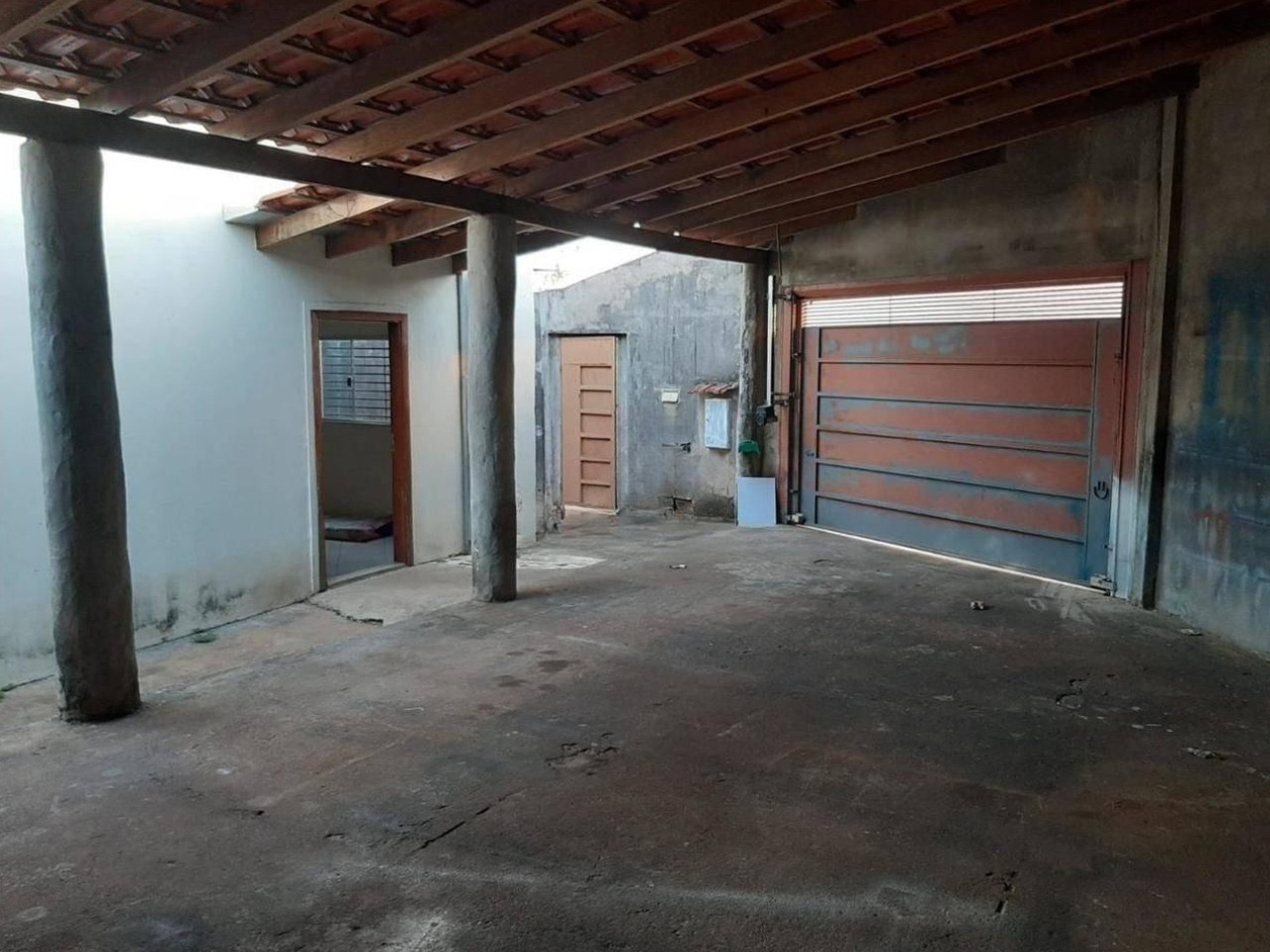 Casa a Venda no Jardim Luiza II