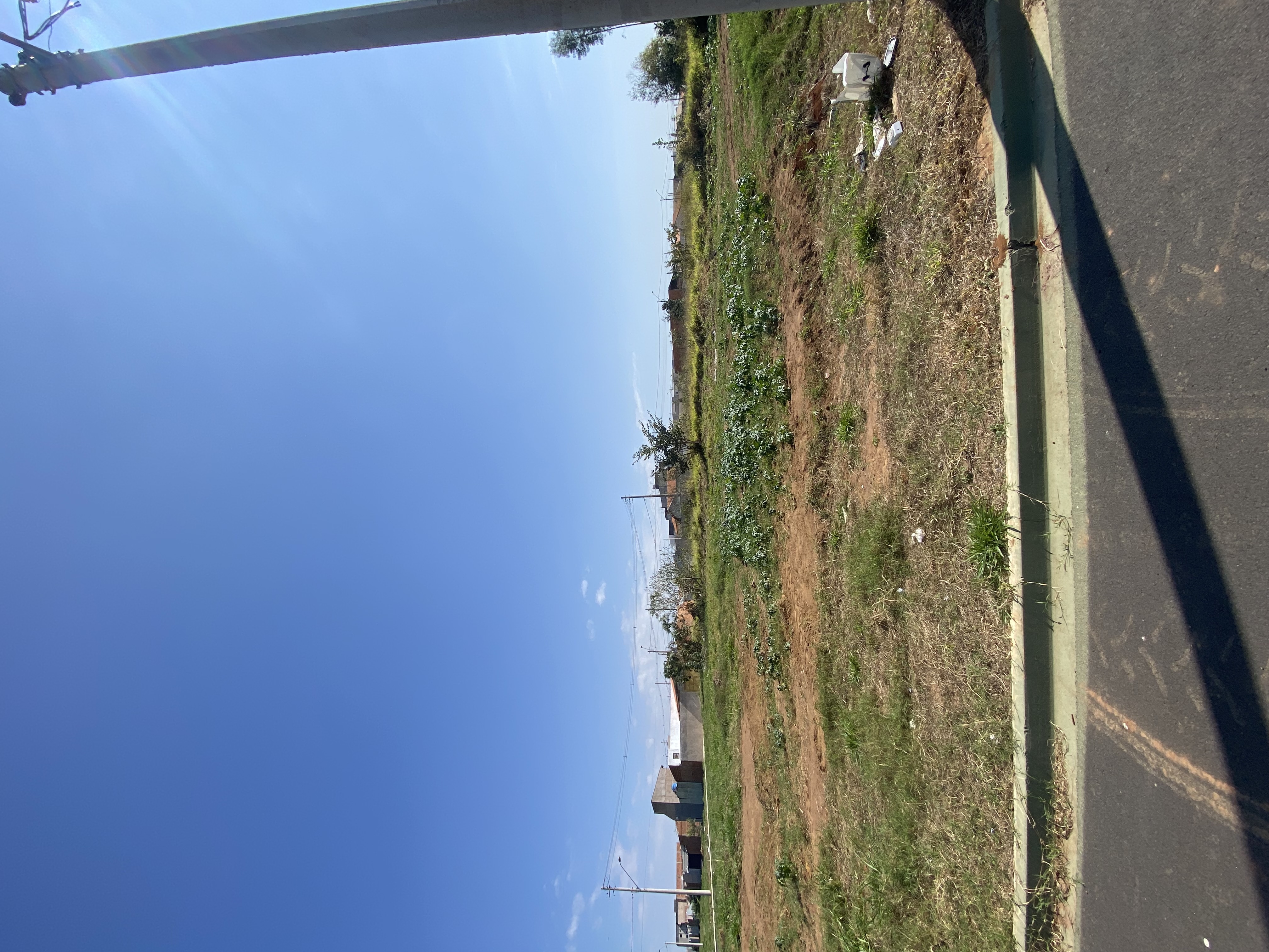 Vende-se terreno no Residencial Abaeté