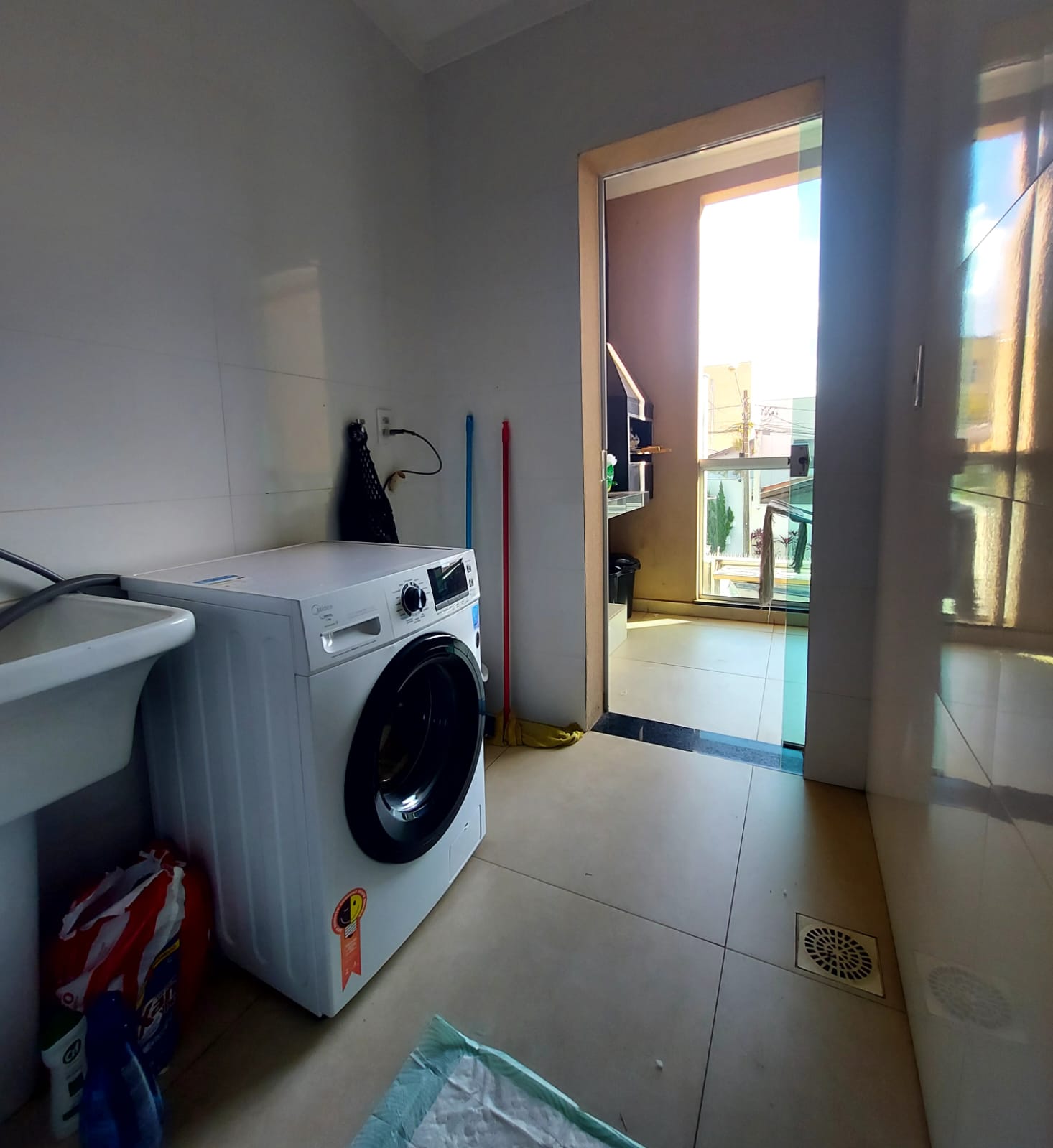 Apartamento à venda de porteira fechada no Piratininga 1 