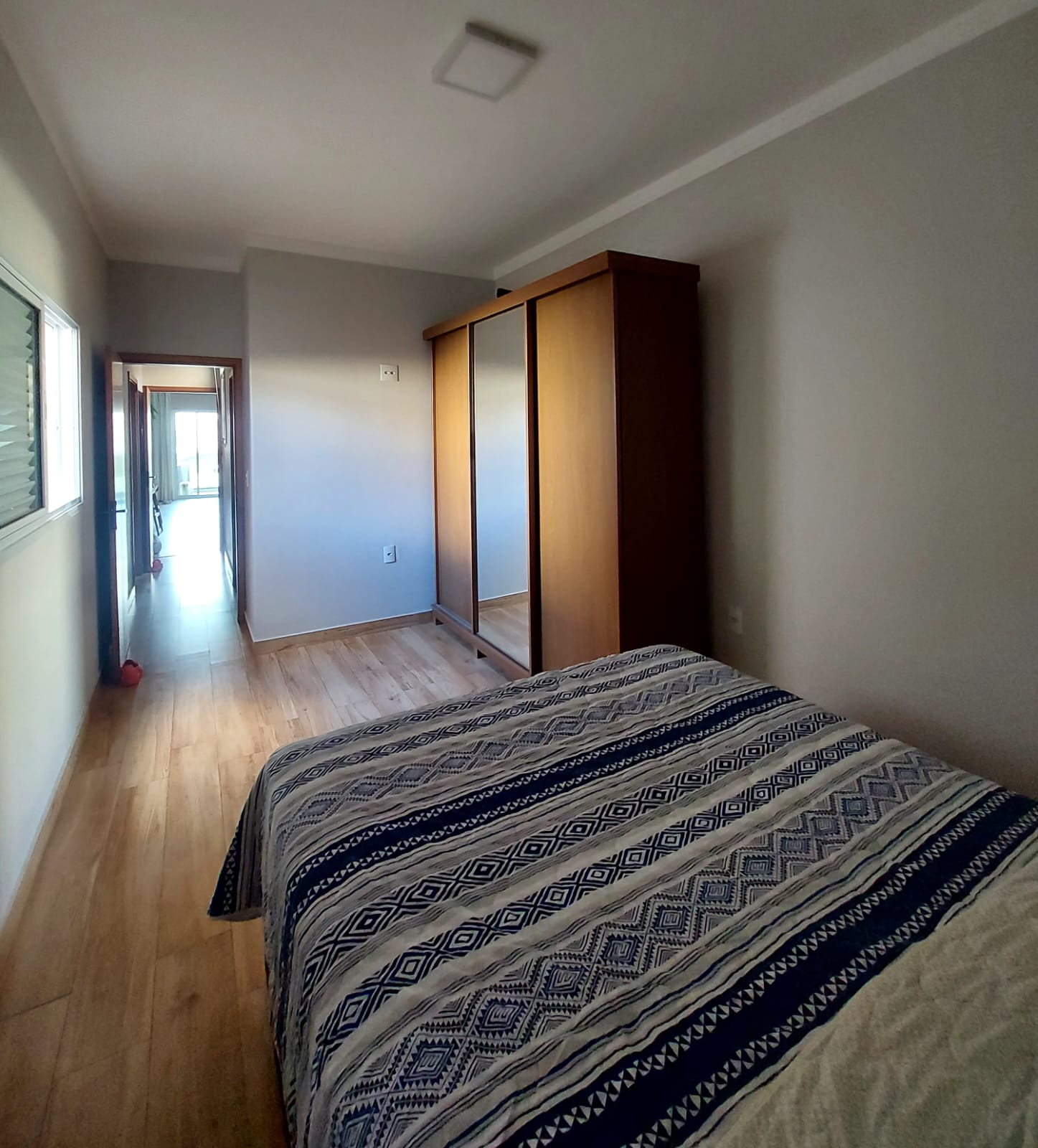 Apartamento à venda de porteira fechada no Piratininga 1 