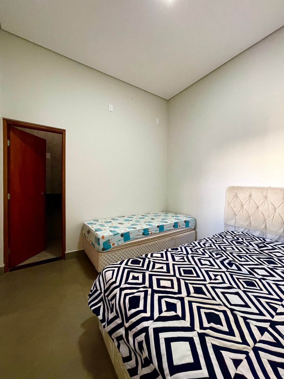 Casa a Venda no Quinta D'Oeste  
