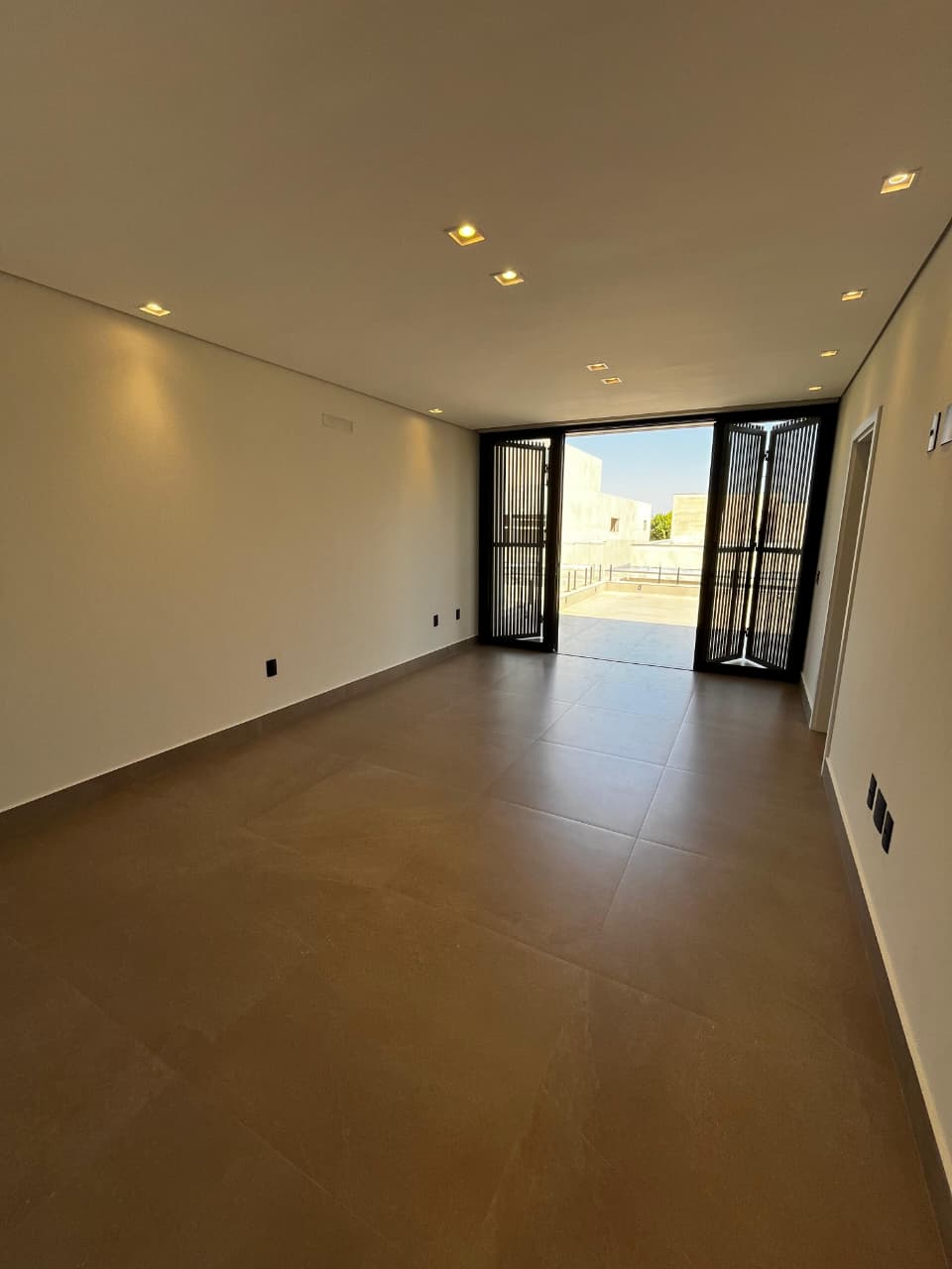 Casa a Venda em condomínio fechado