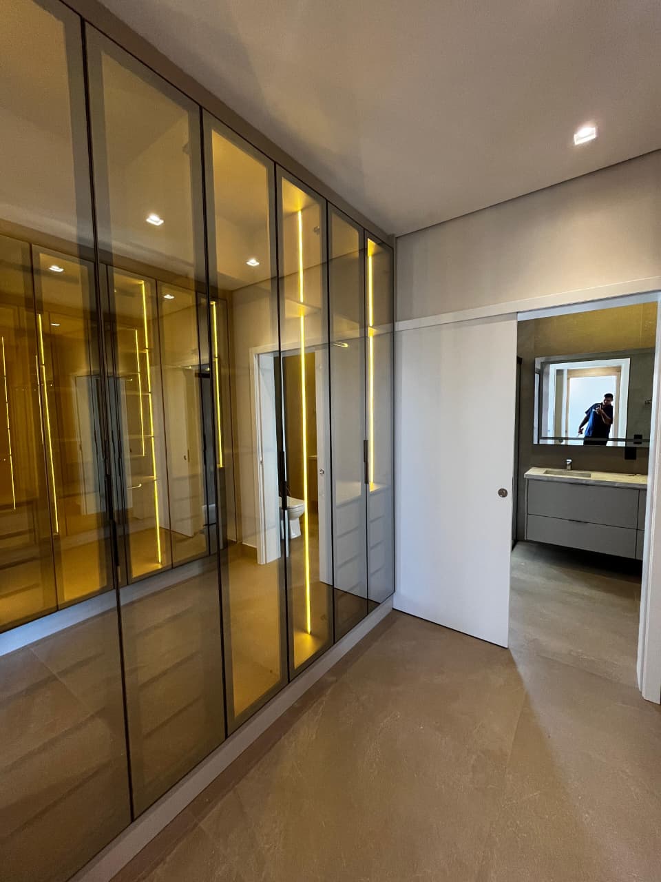 Casa a Venda em condomínio fechado