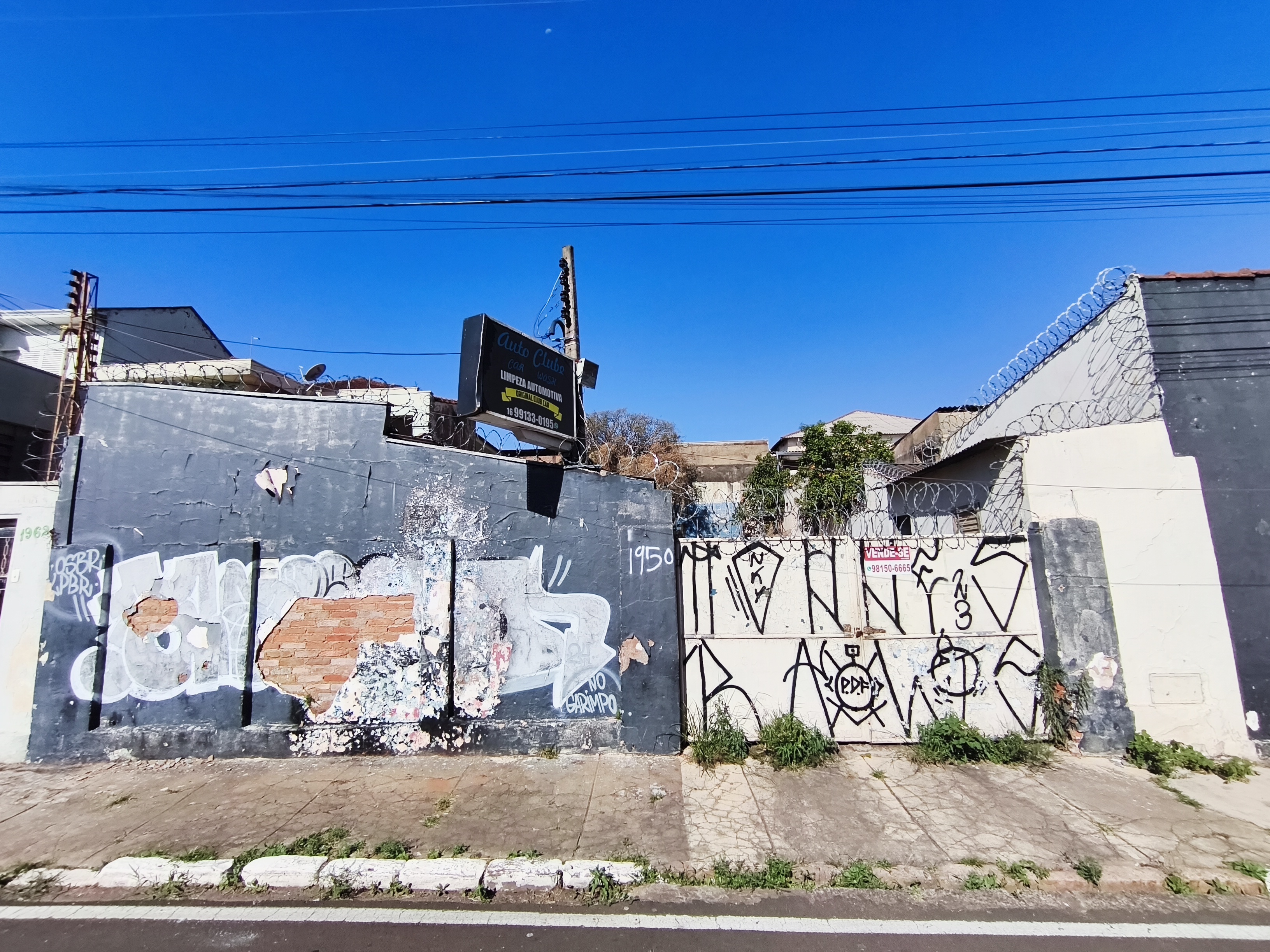Terreno à venda no Centro  Próximo a Previdência social 