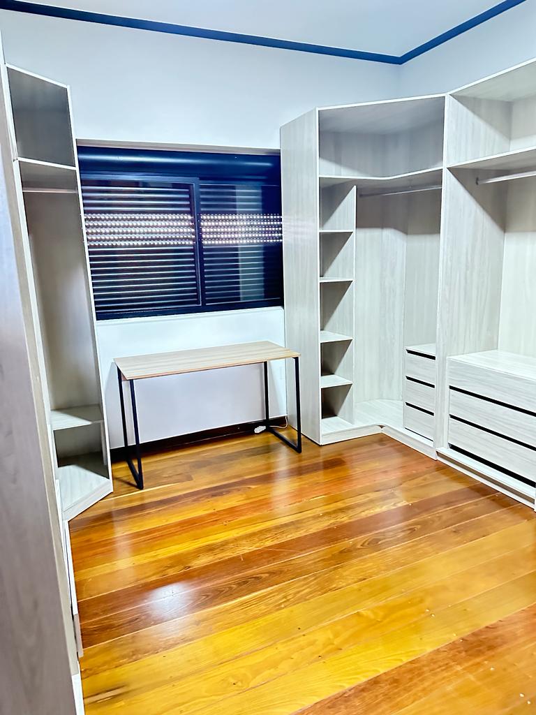 Sobrado à venda no Centro 