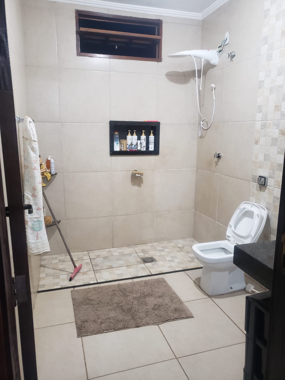 Casa Jardim Roselândia à Venda 