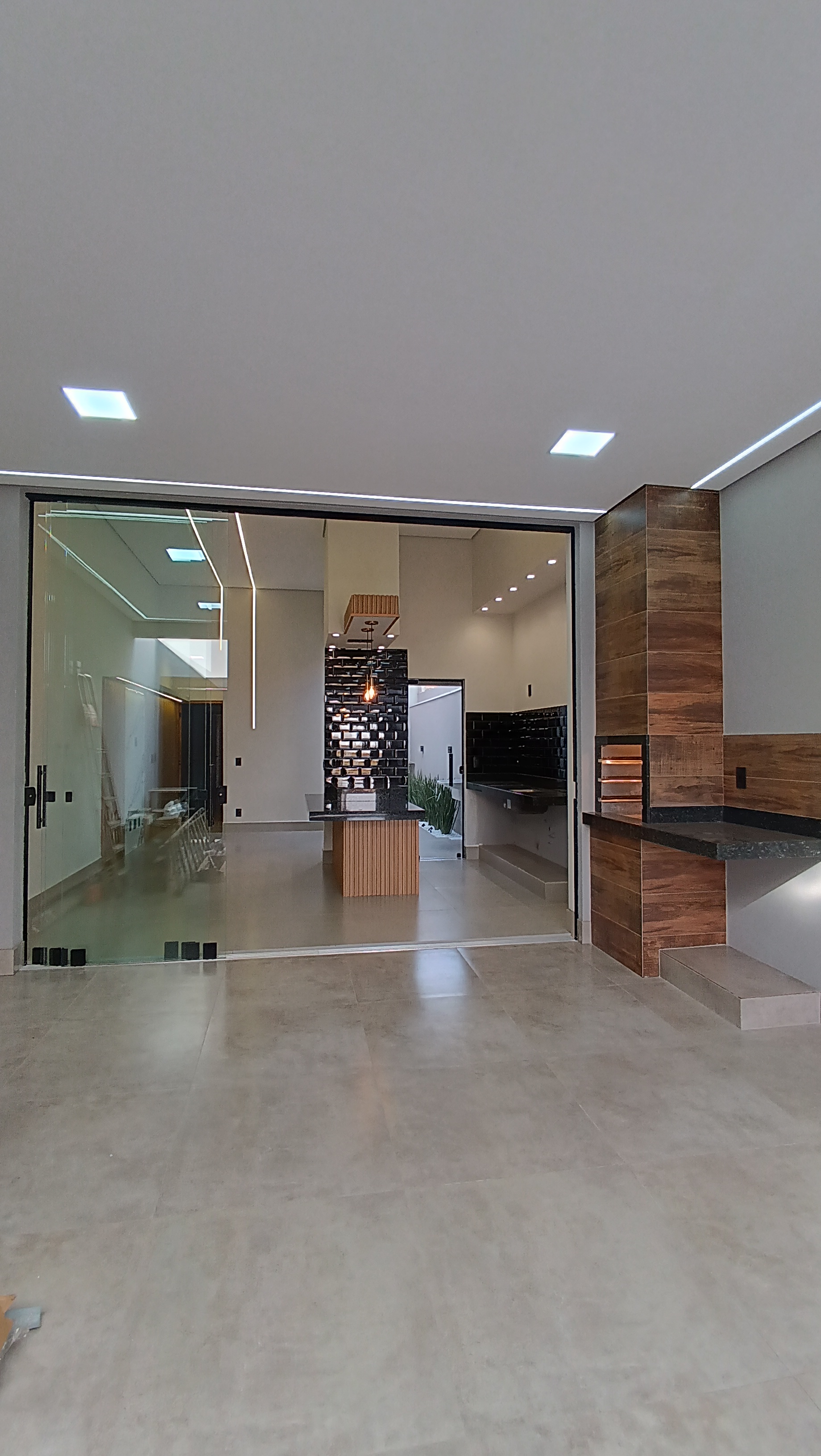 Casa à venda no bairro Jardim Três Colinas