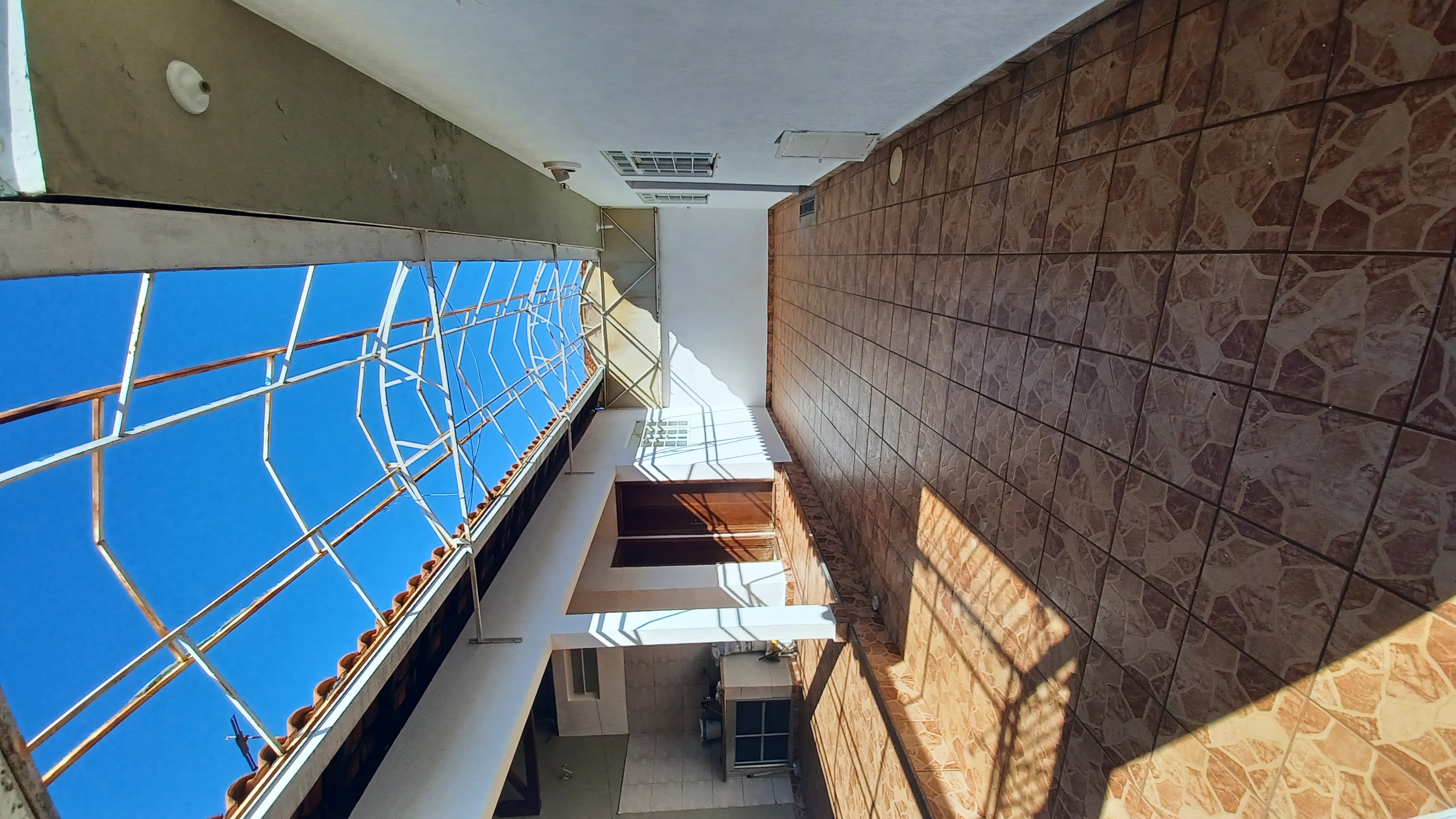 Casa a venda no Bairro Jardim Califórnia 