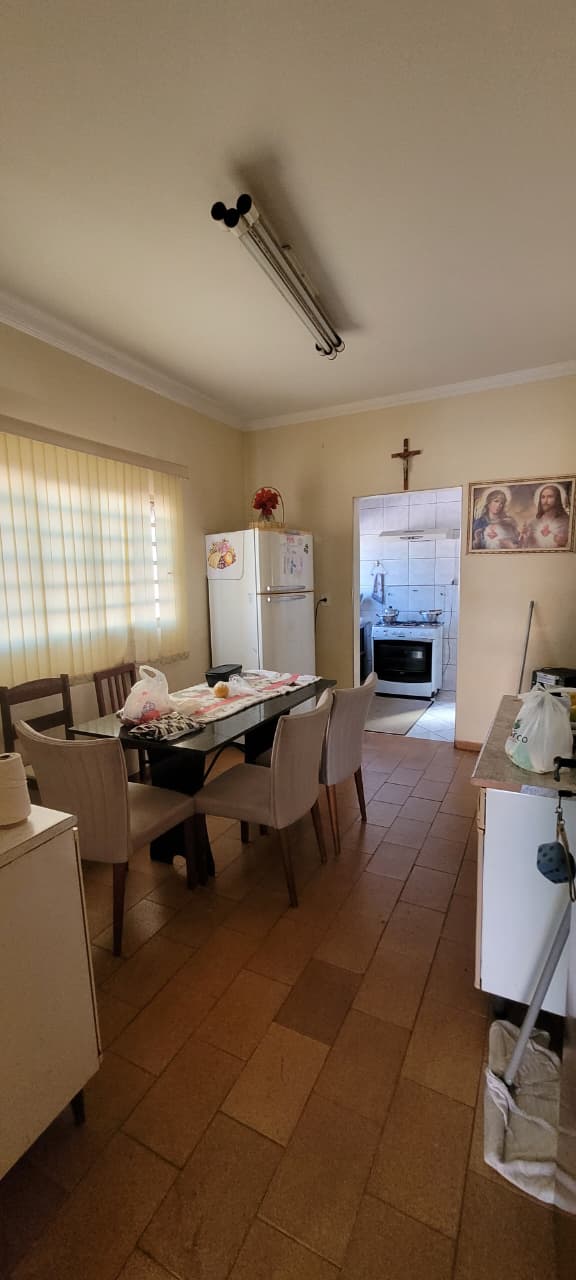 Casa à Venda no Jardim Santa Efigênia
