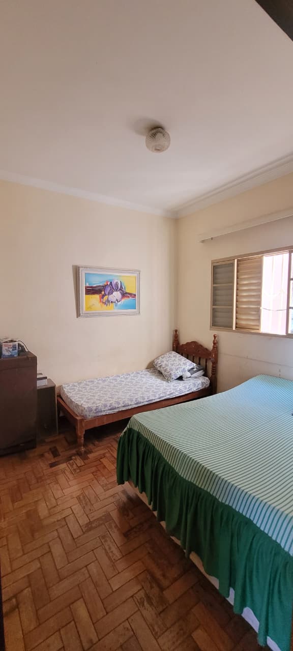 Casa à Venda no Jardim Santa Efigênia