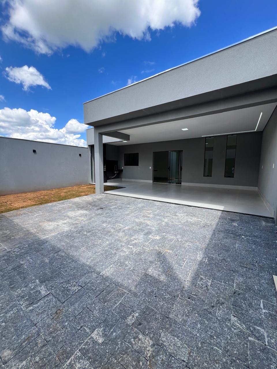 Casa à Venda no Parque dos Coqueiros