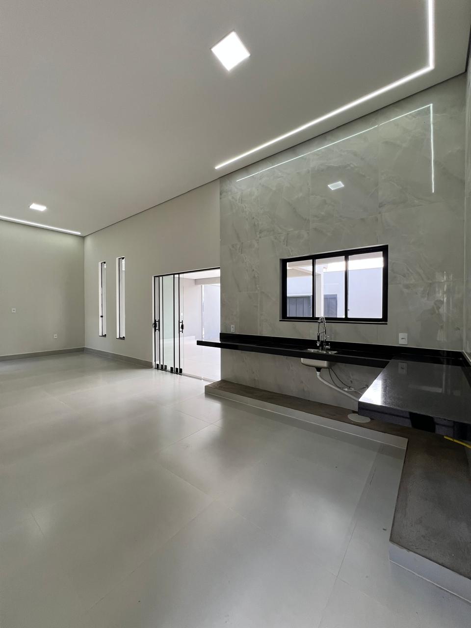 Casa à Venda no Parque dos Coqueiros