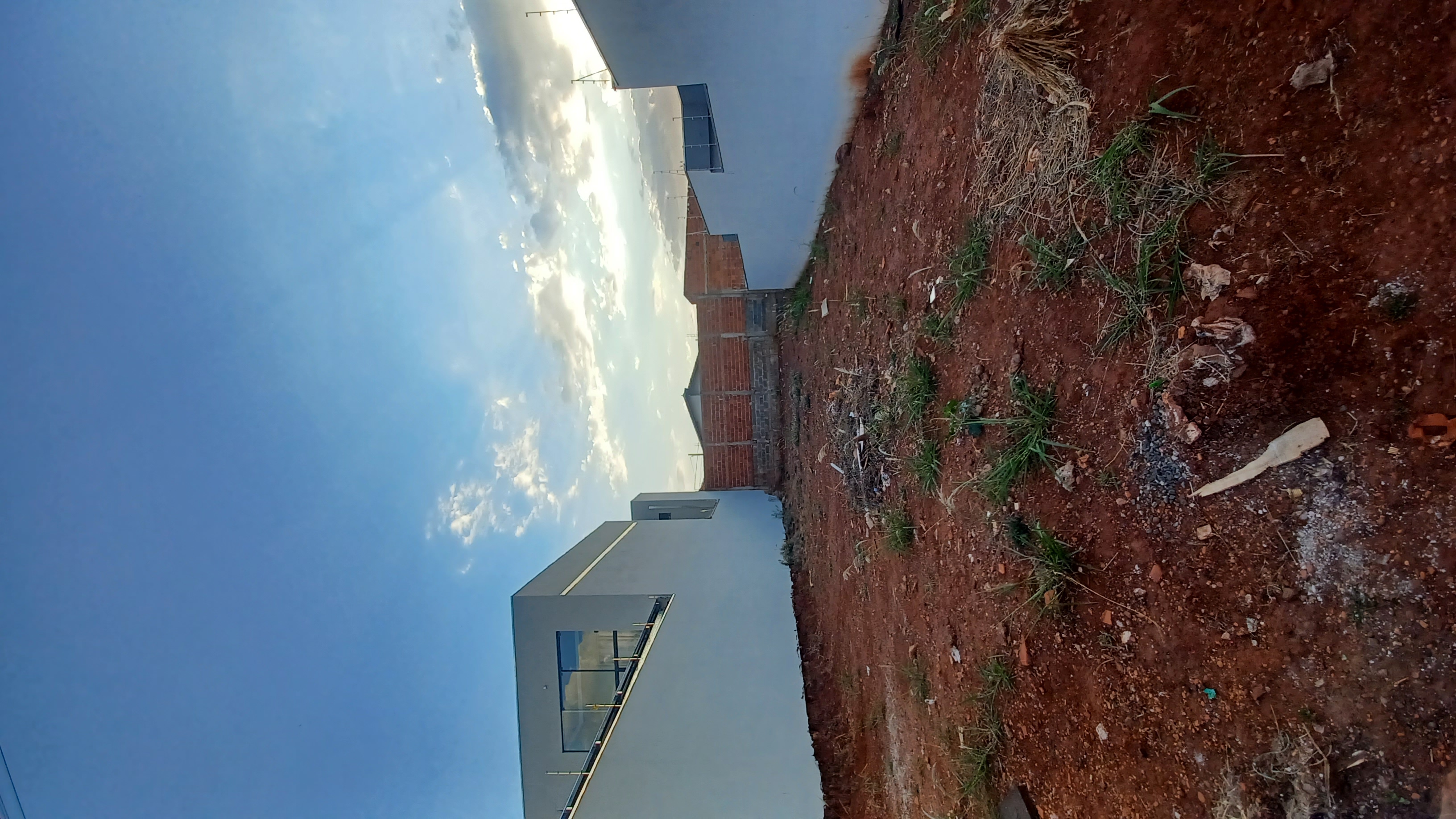 Terreno à venda no bairro Jardim Adelinha