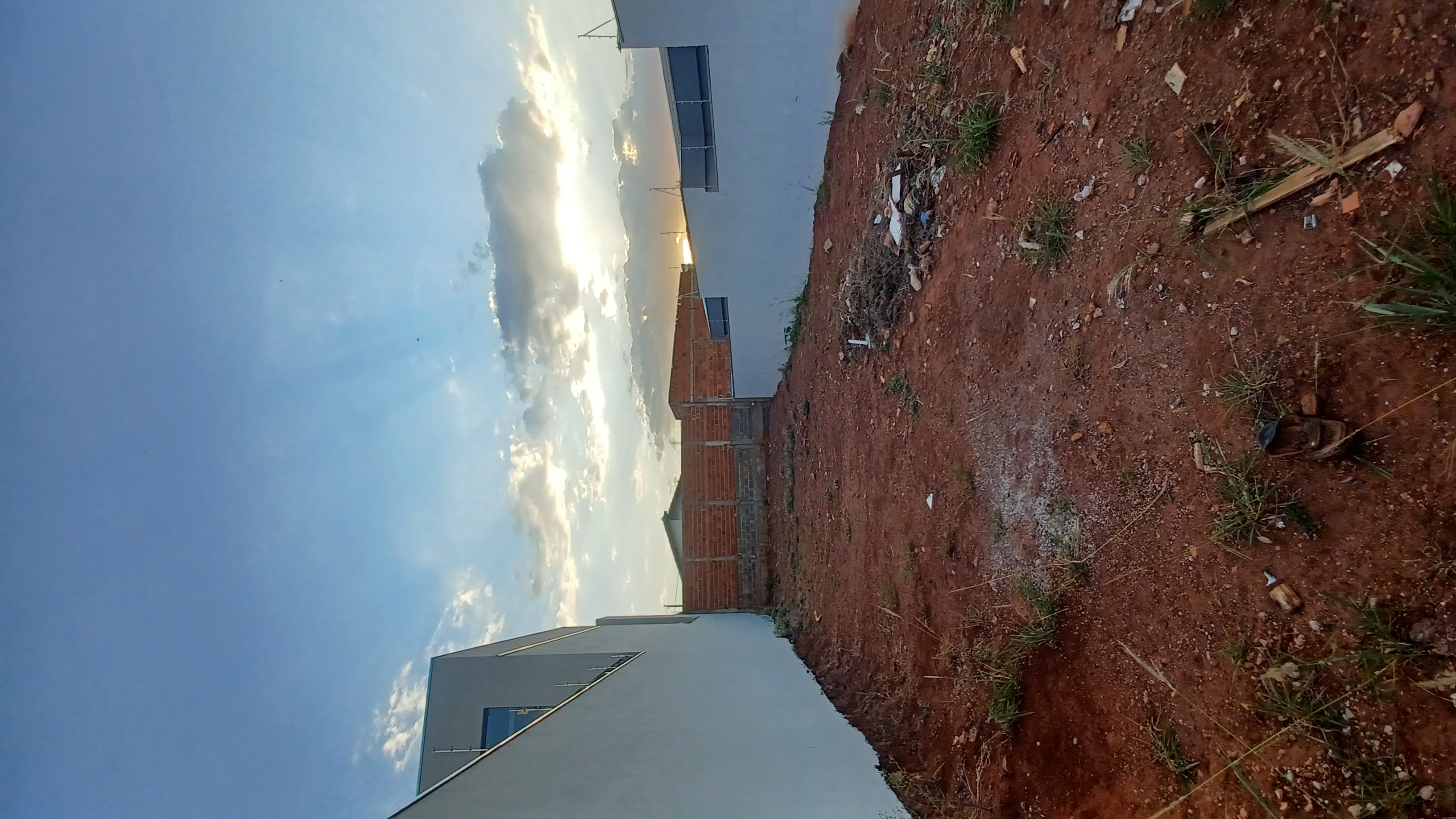 Terreno à venda no bairro Jardim Adelinha