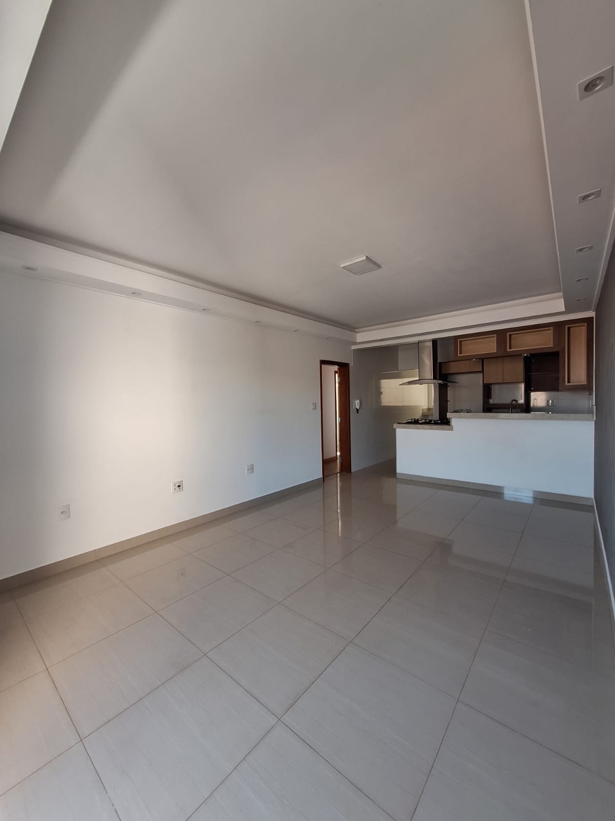 Apartamento com sacada no Piratininga à Venda