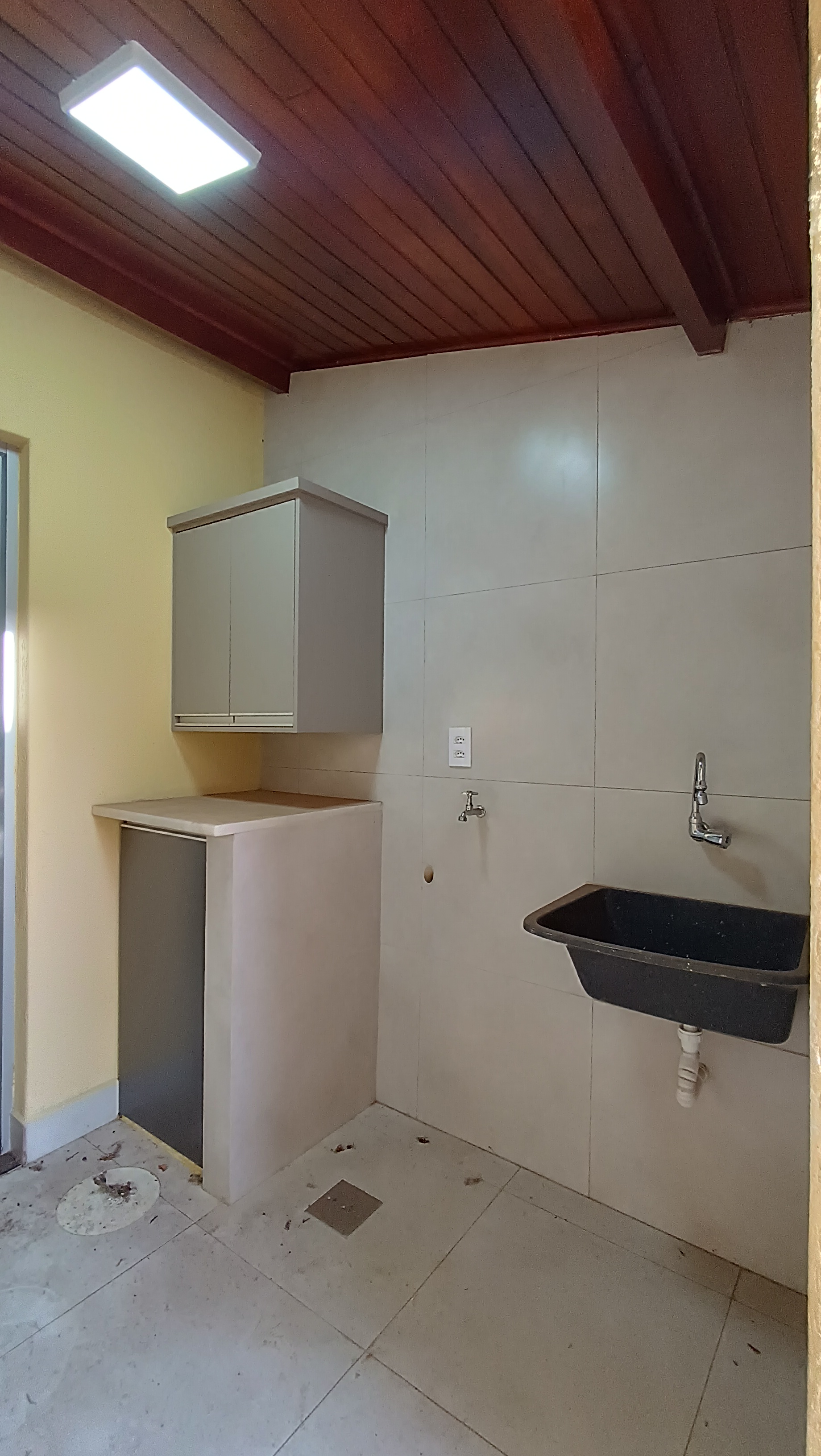 Casa à Venda no Jardim Samello V