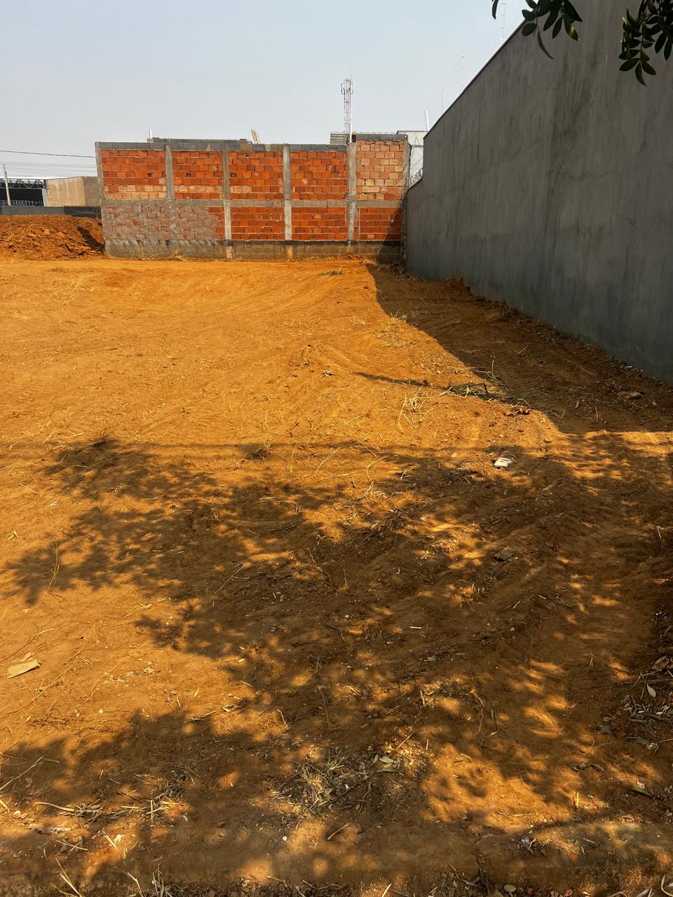 Terreno à Venda no Residencial Piamalim