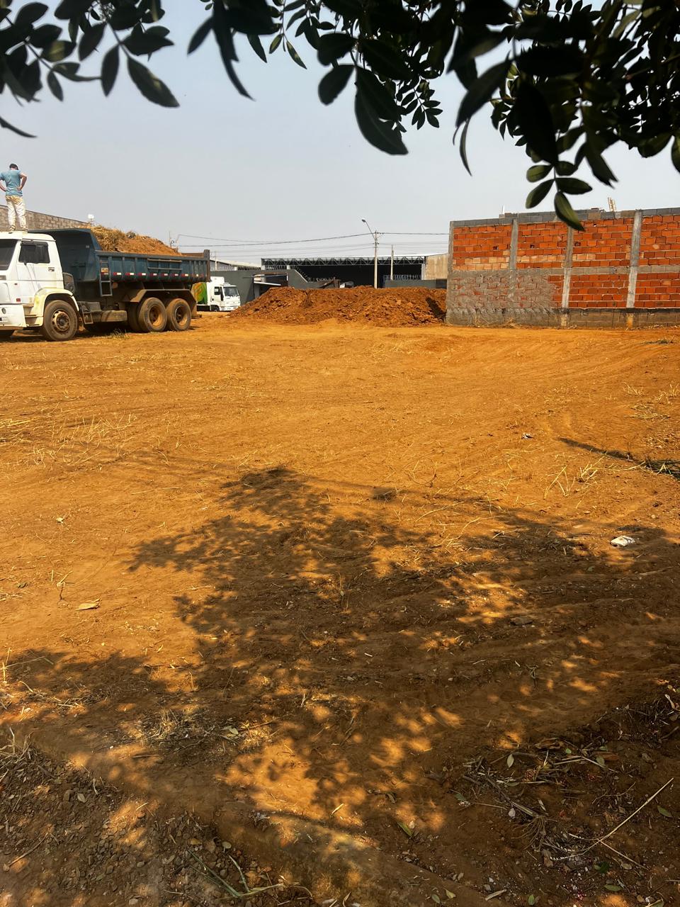 Terreno à Venda no Residencial Piamalim