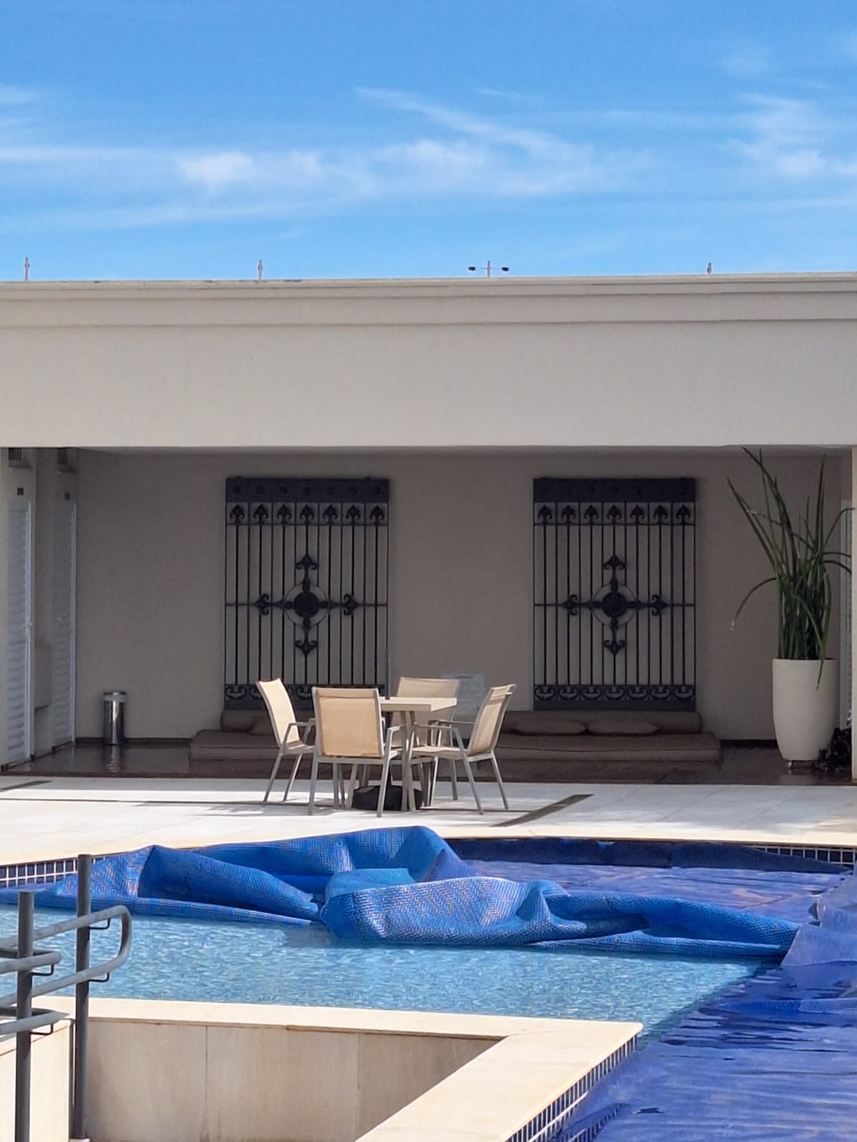 Vende-se apartamento no edifício Grand Palladium