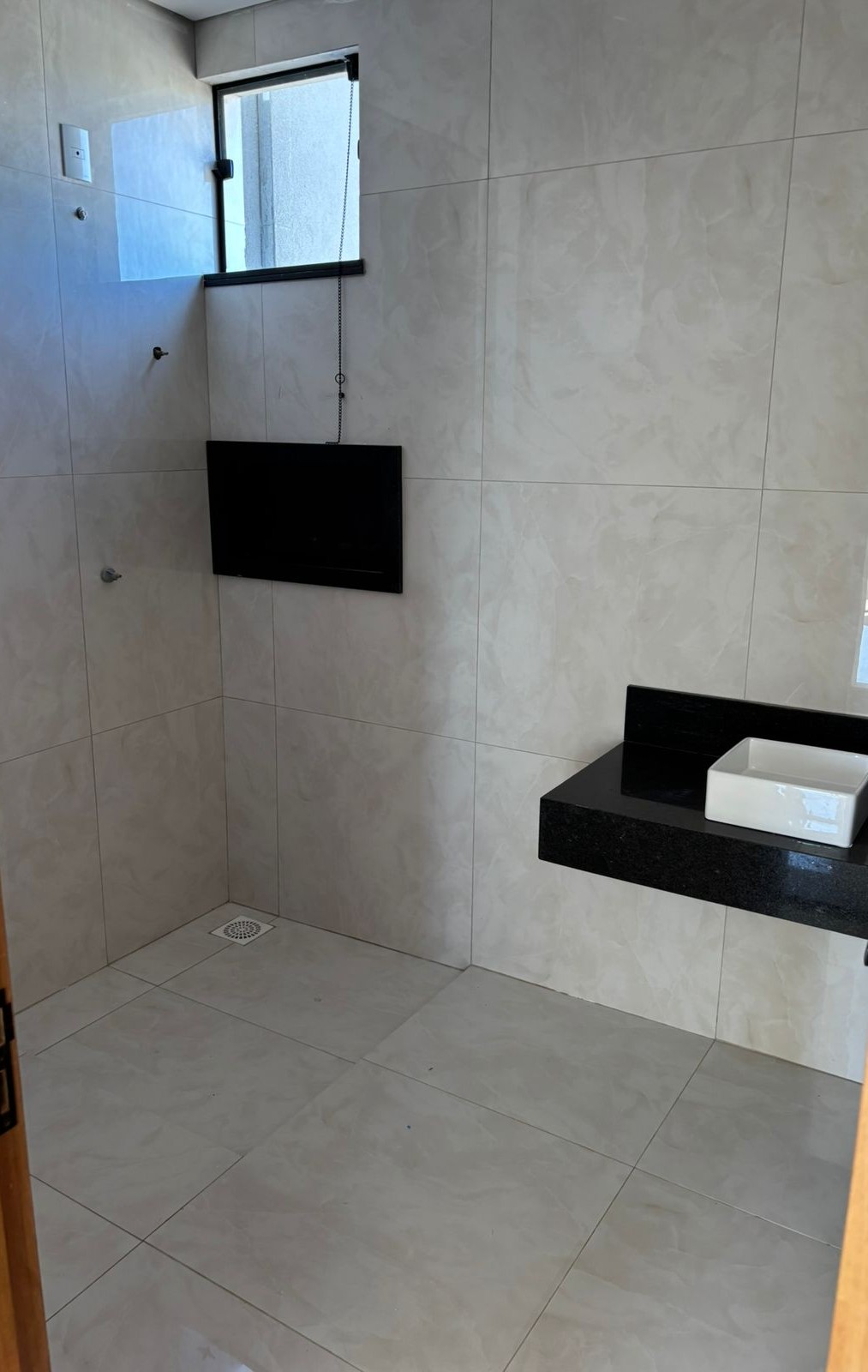 Vende-se apartamento no bairro Primo Meneghetti