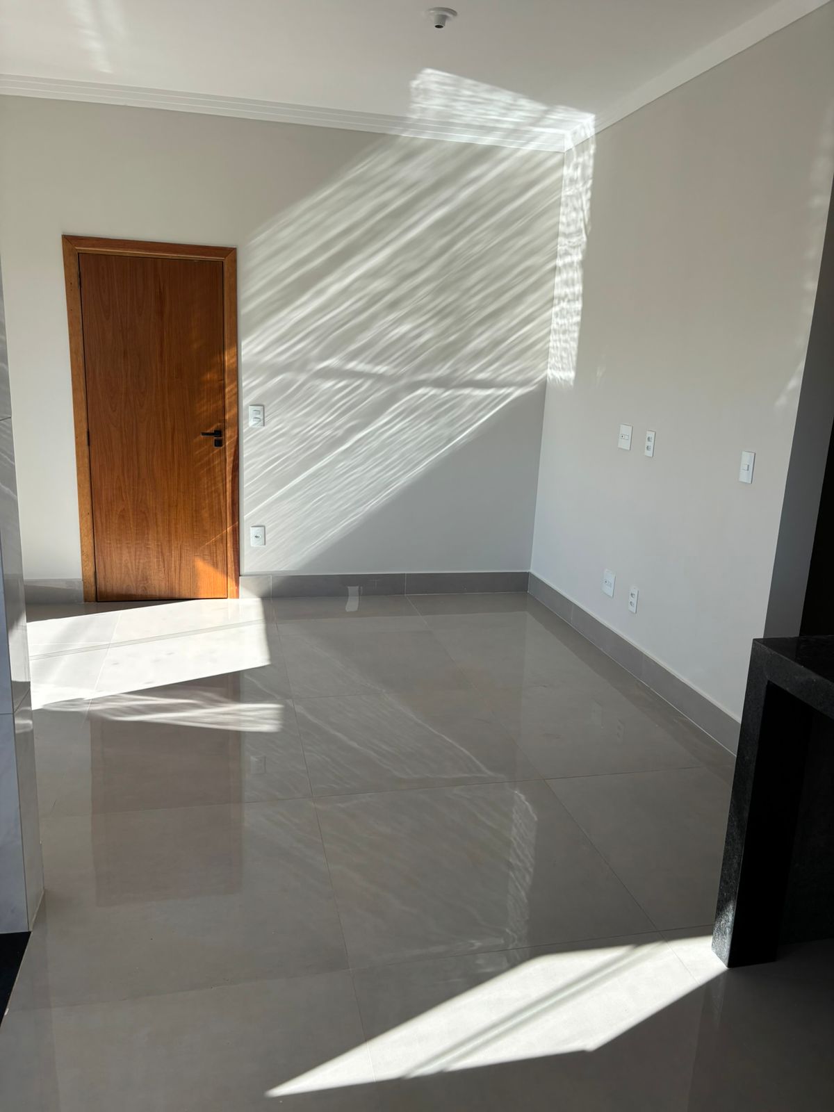 Vende-se apartamento no bairro Primo Meneghetti